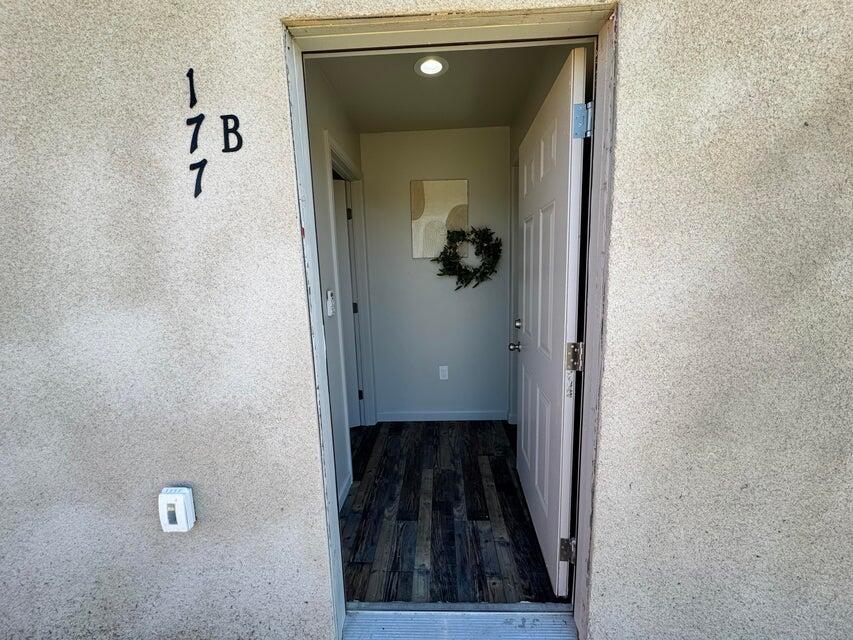177 S Callison Rd, Tipton, CA 93272