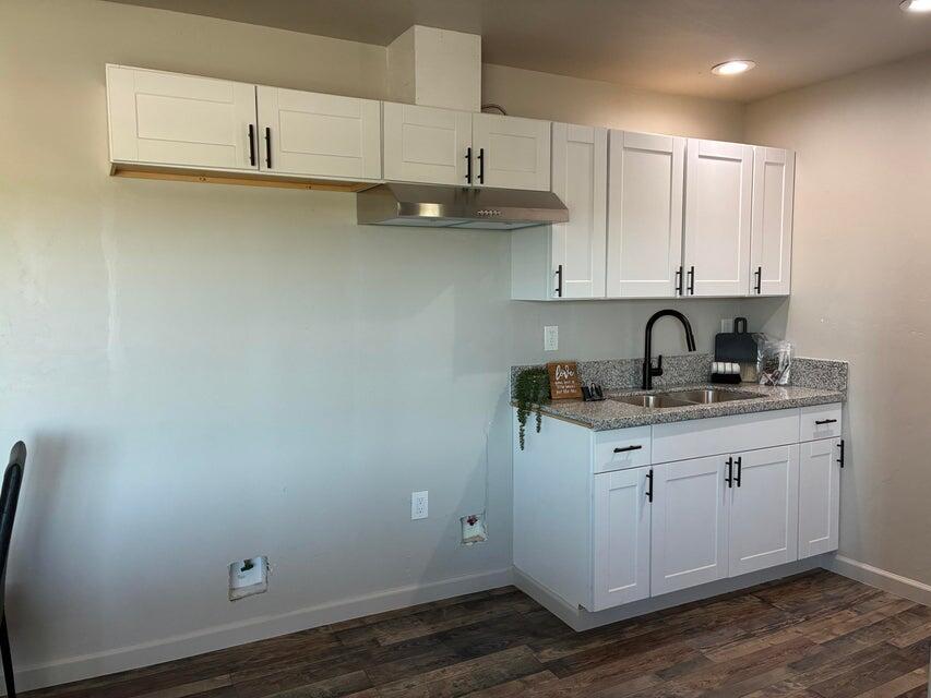 177 S Callison Rd, Tipton, CA 93272