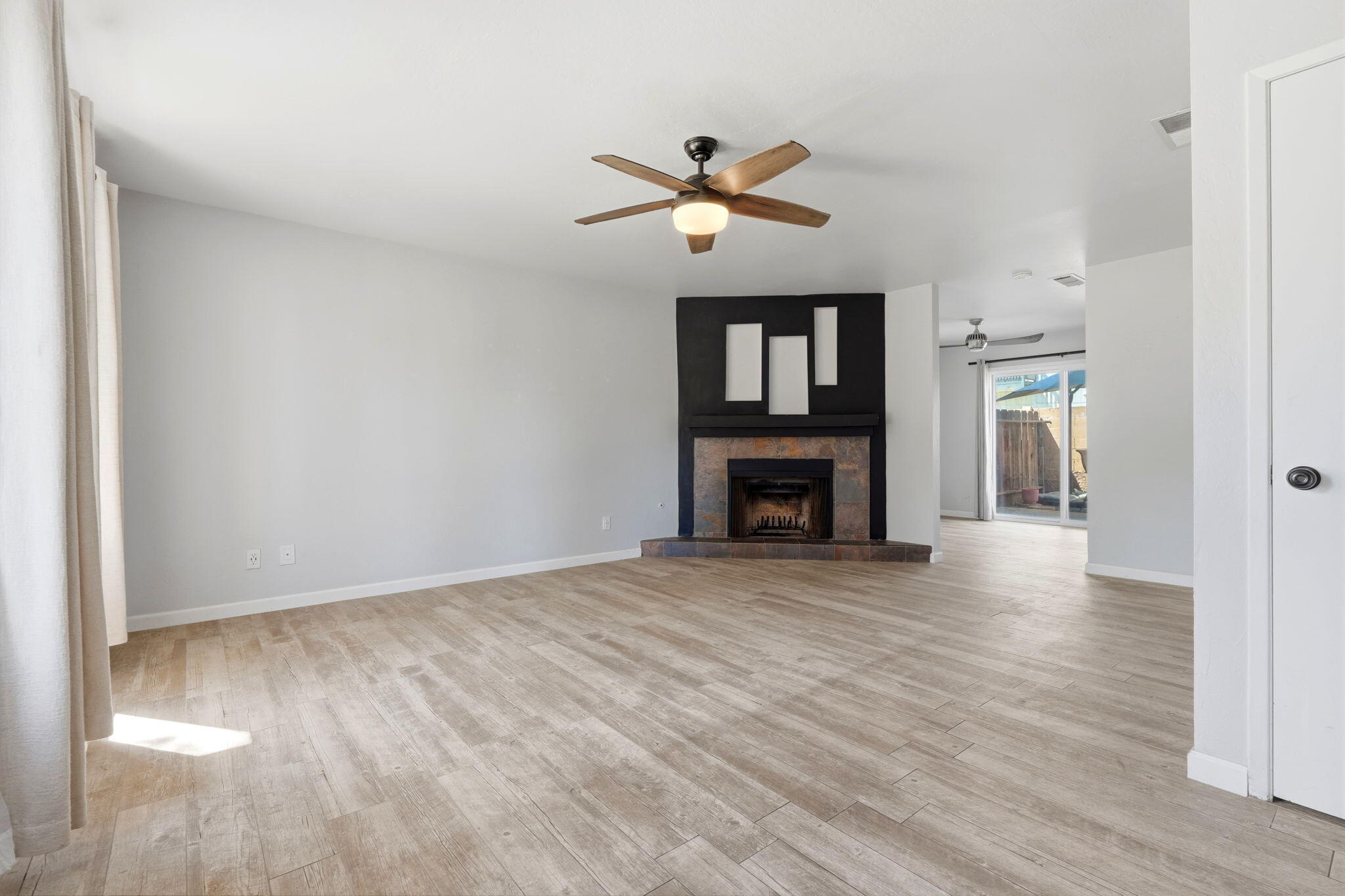 361 N Capitola Ct ##2, Porterville, CA 93257