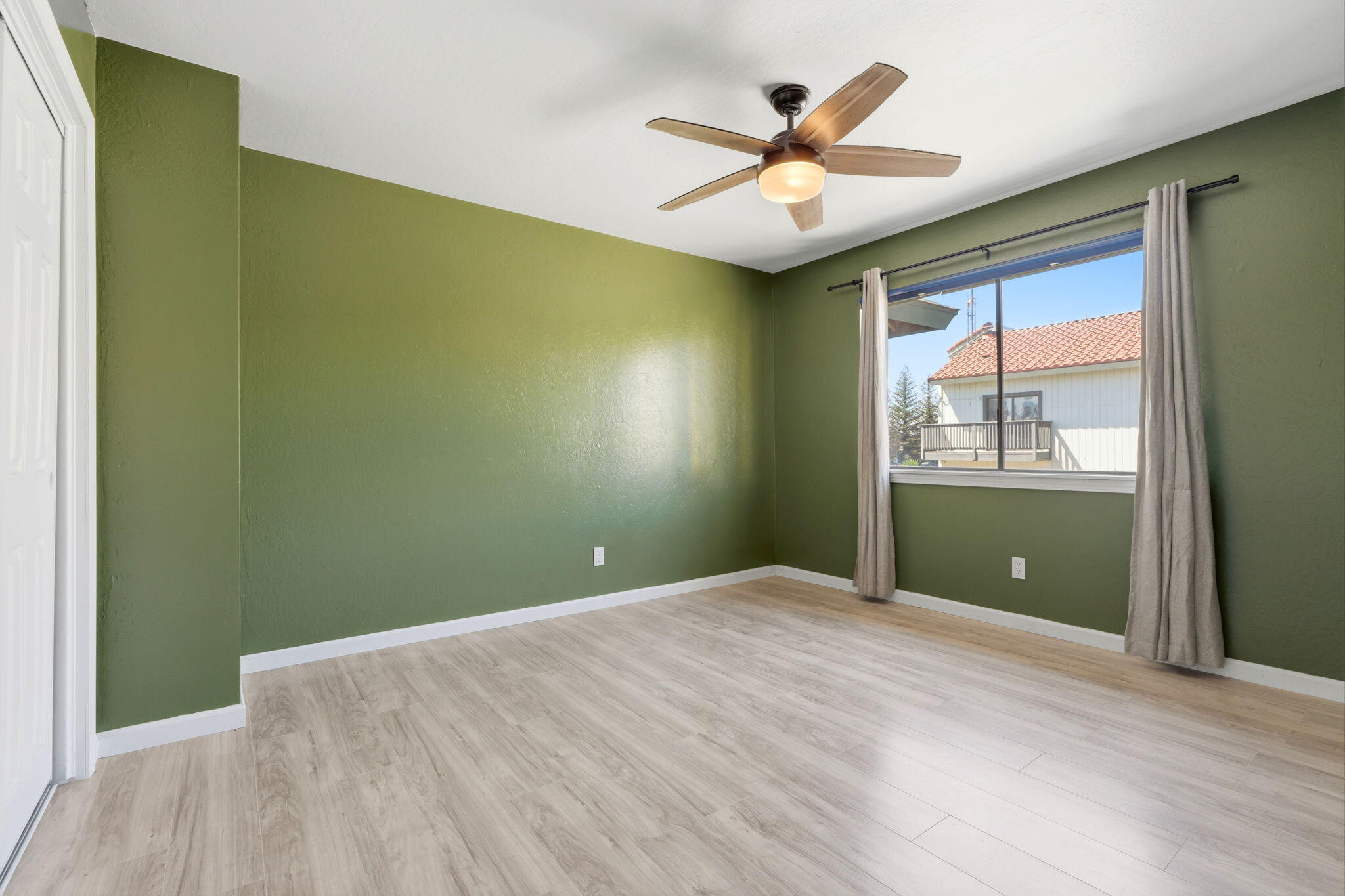 361 N Capitola Ct ##2, Porterville, CA 93257