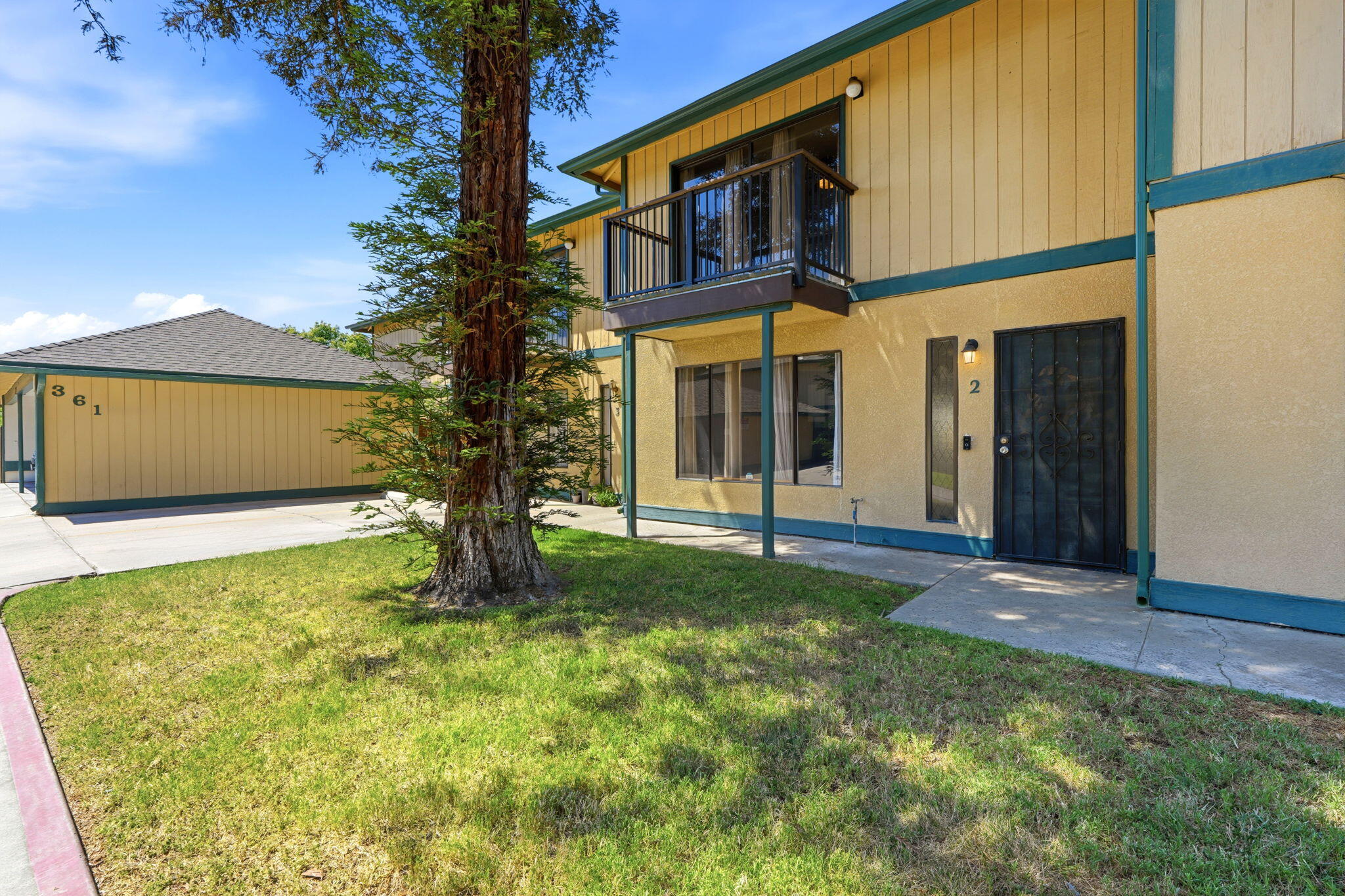 361 N Capitola Ct ##2, Porterville, CA 93257