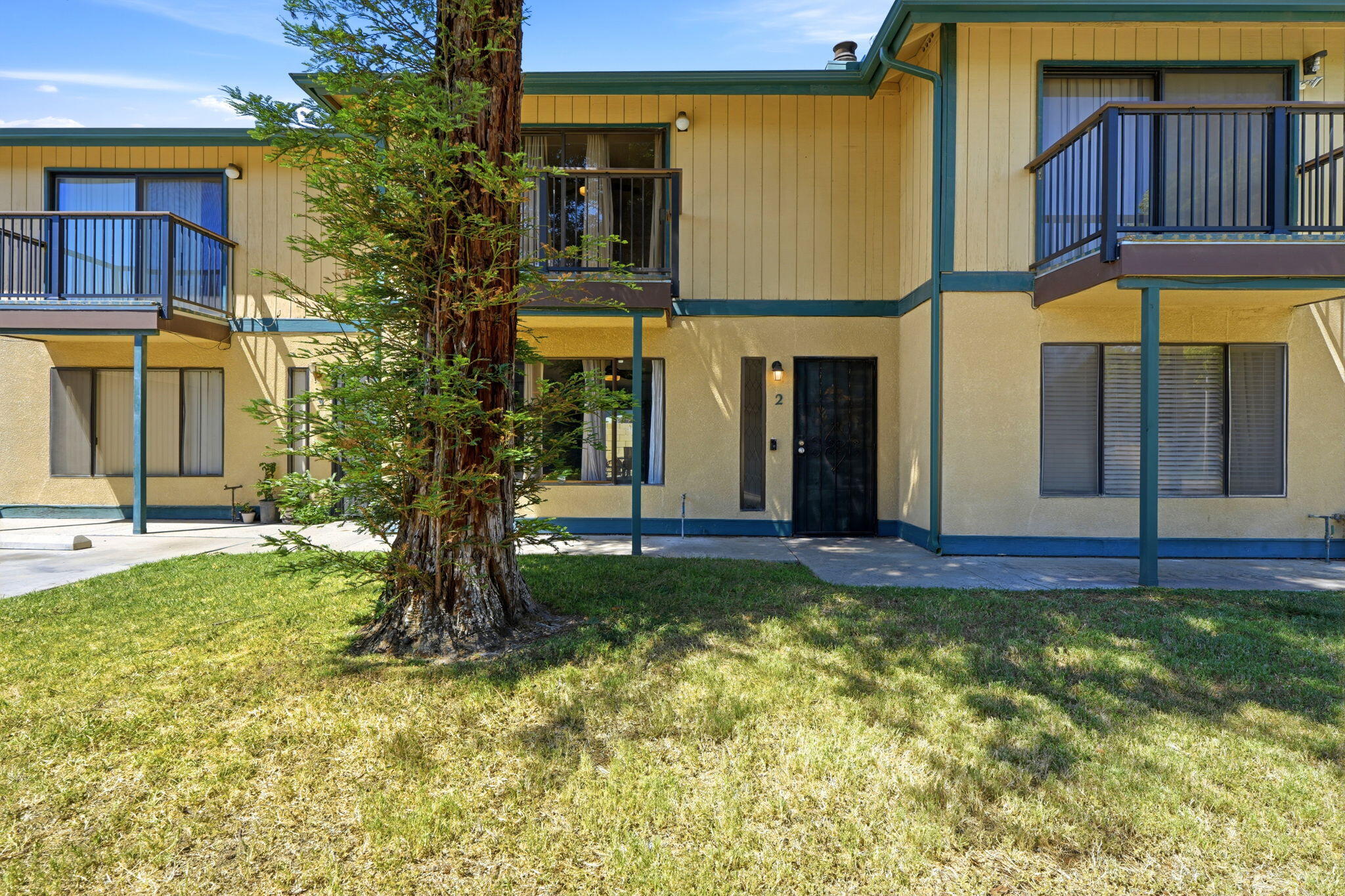 361 N Capitola Ct ##2, Porterville, CA 93257