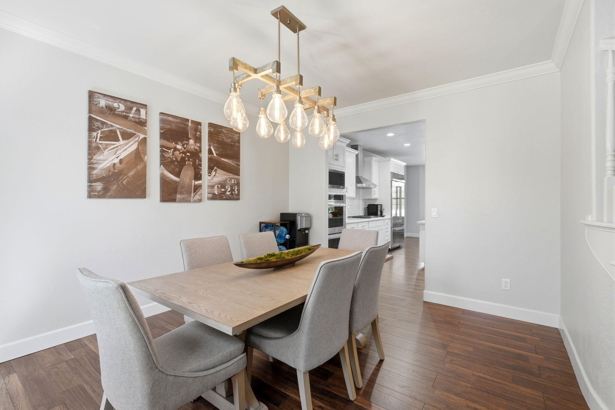 5036 Lakewood Dr, Visalia, CA 93291