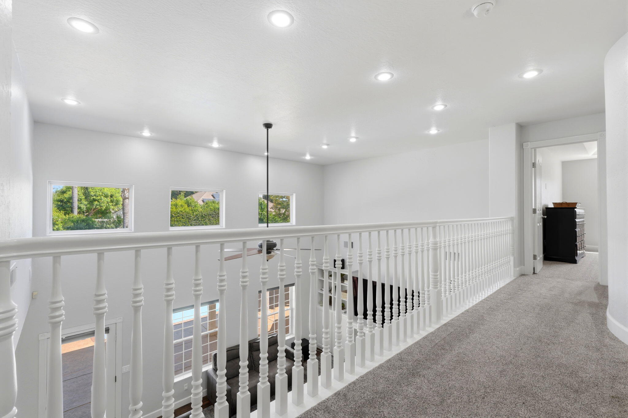 5036 Lakewood Dr, Visalia, CA 93291