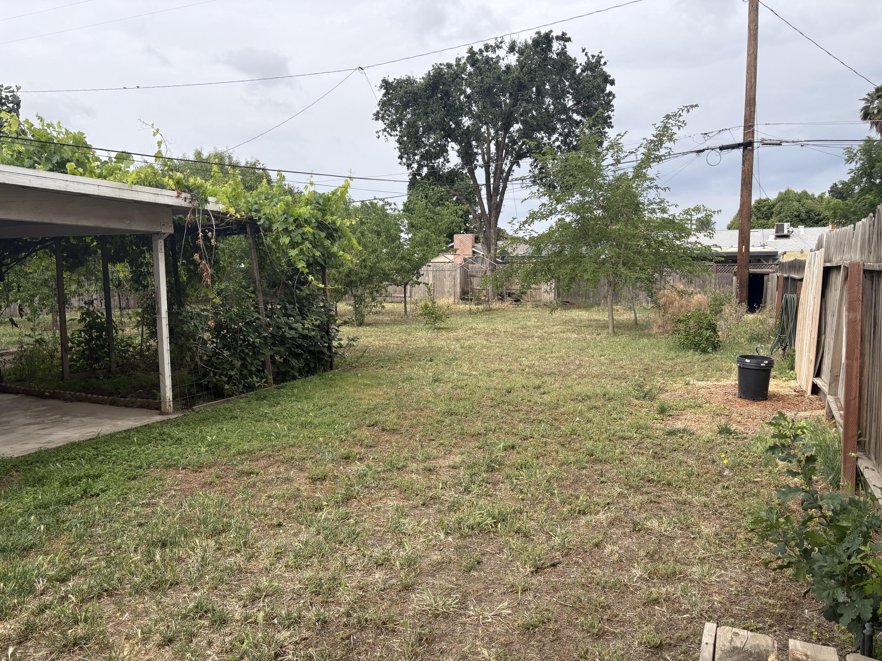 507 S Linda Vista St, Visalia, CA 93277