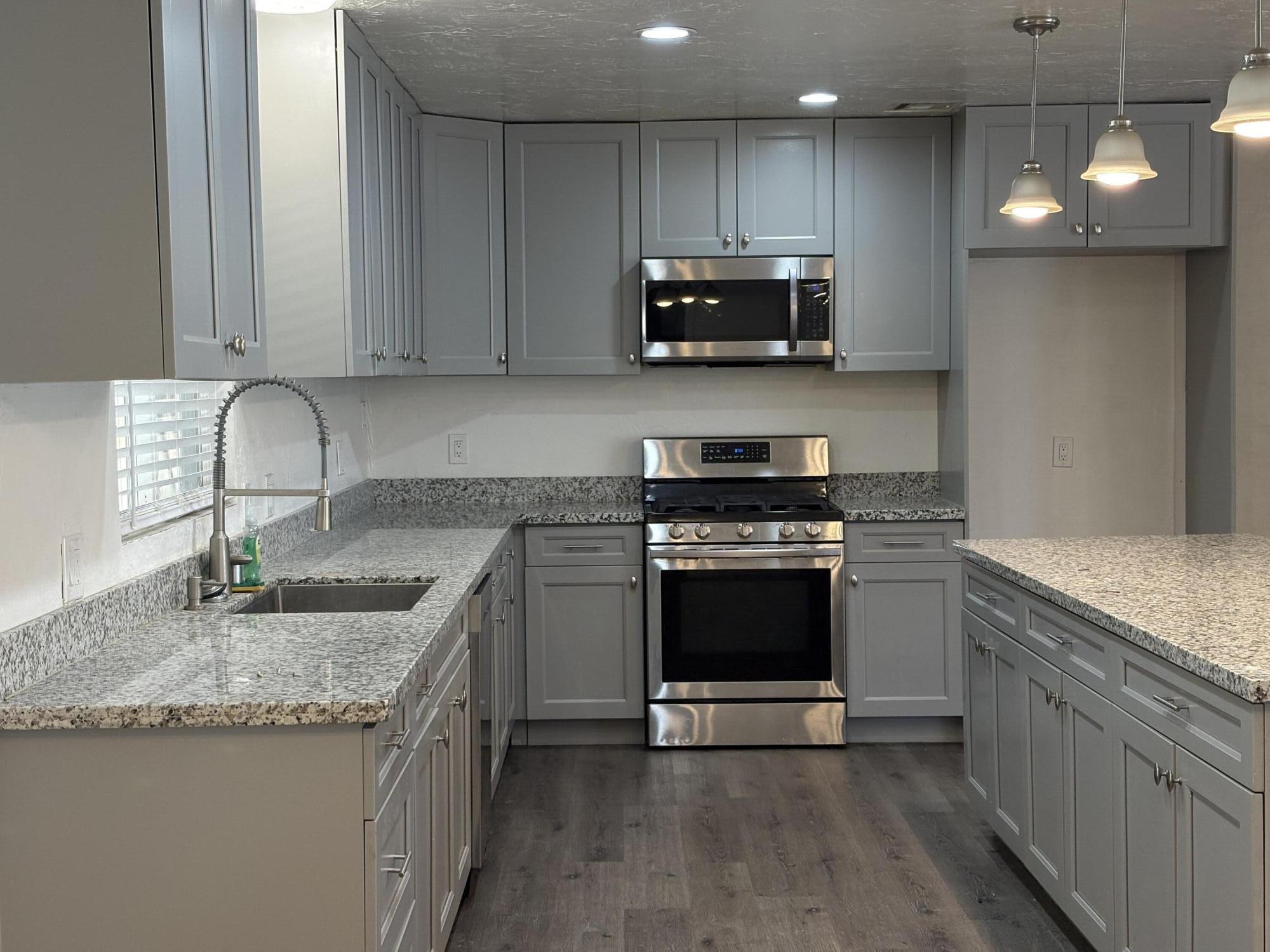 507 S Linda Vista St, Visalia, CA 93277