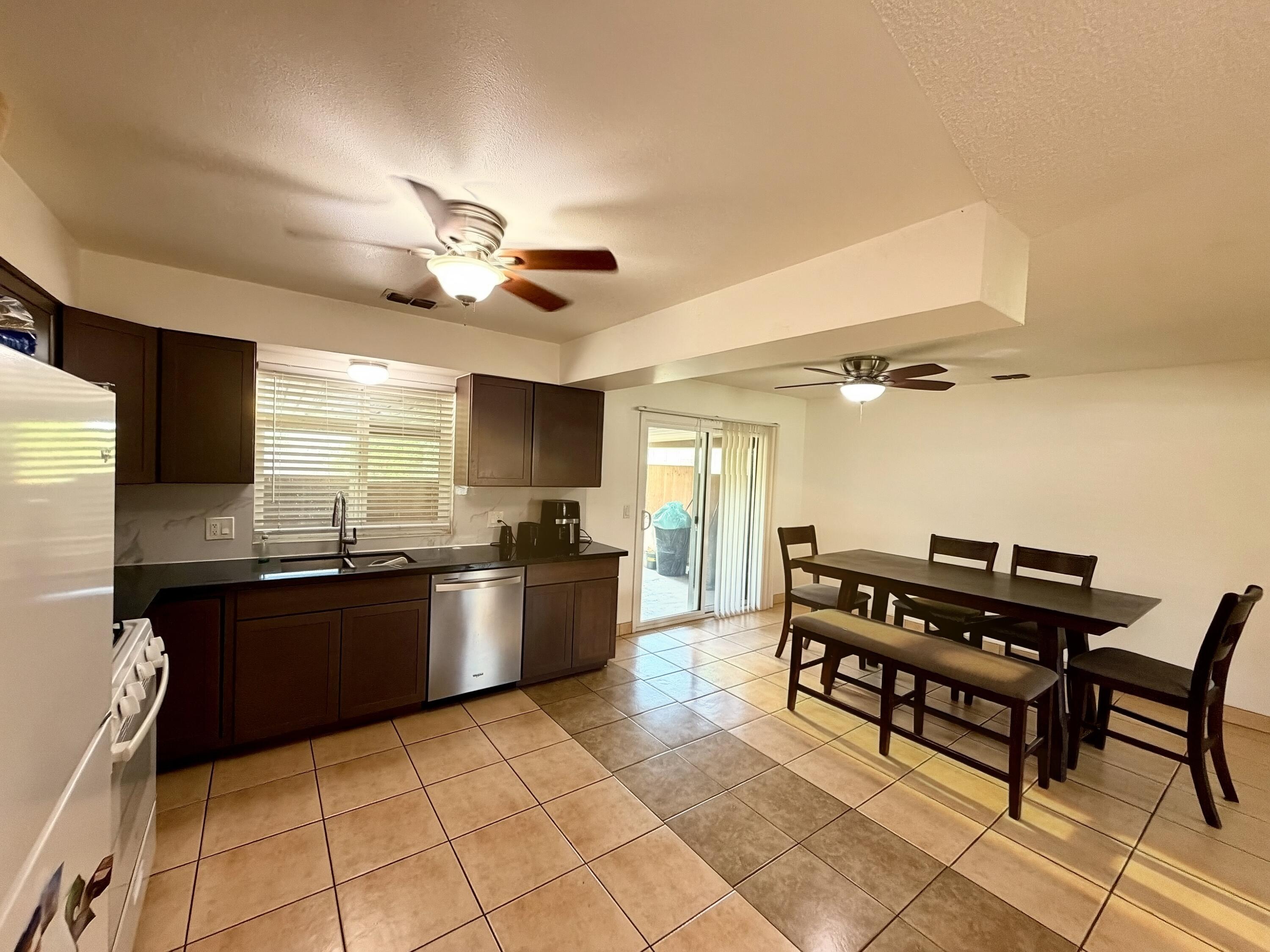331 S Lotas St, Porterville, CA 93257