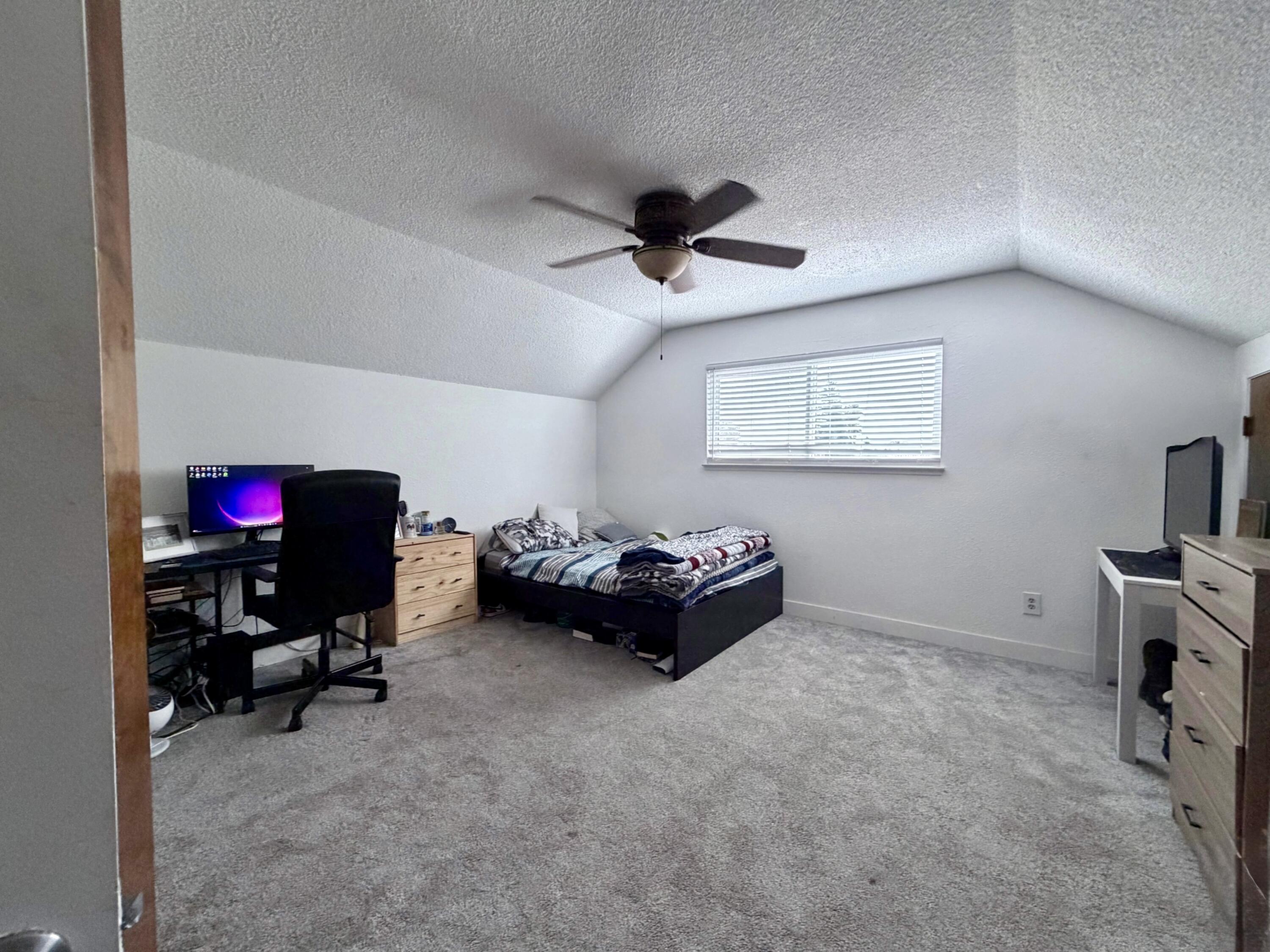 331 S Lotas St, Porterville, CA 93257