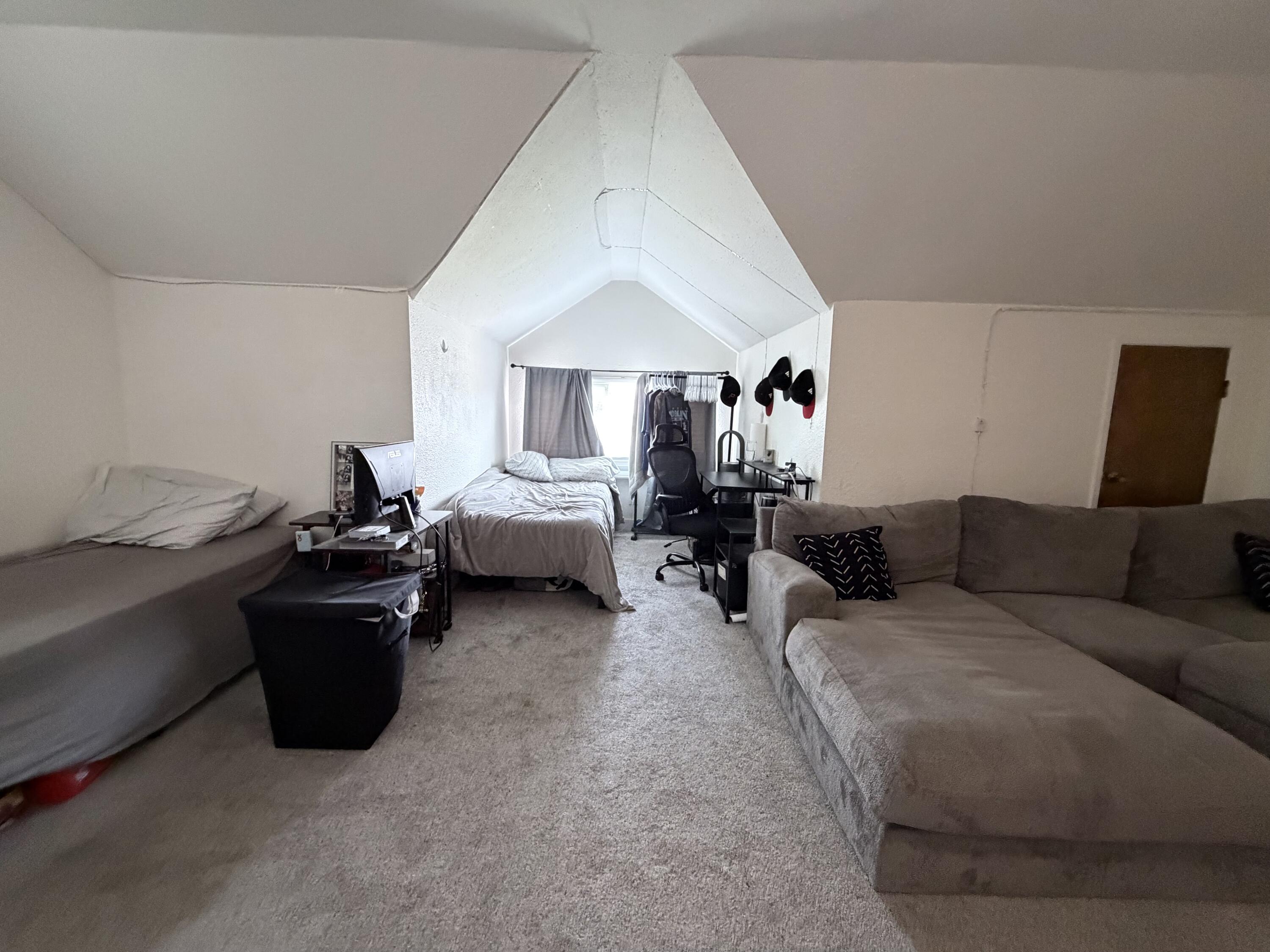 331 S Lotas St, Porterville, CA 93257