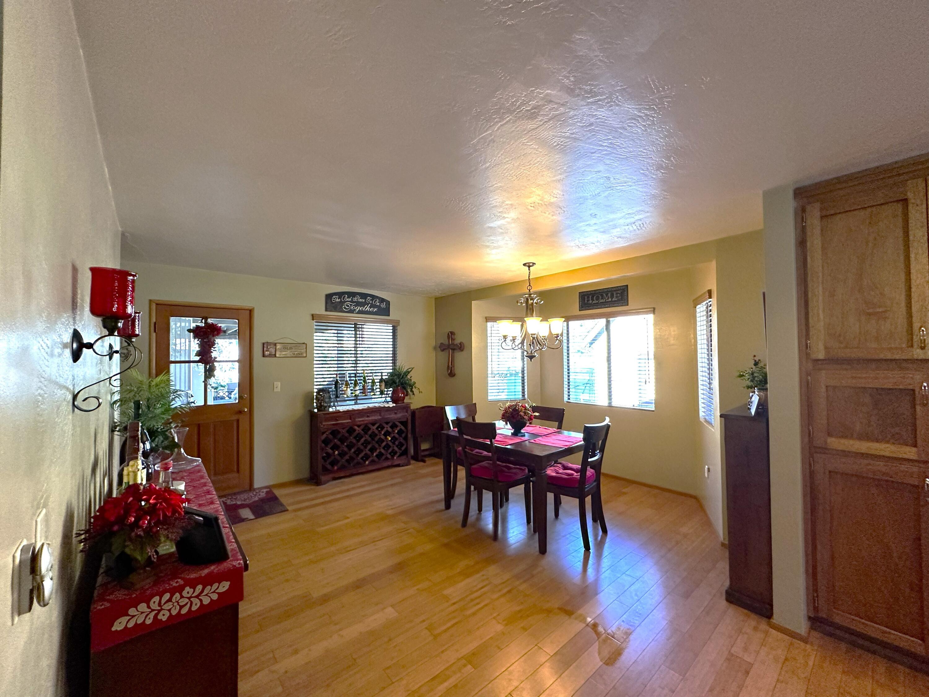44127 Pine Flat Dr, California Hot Springs, CA 93207