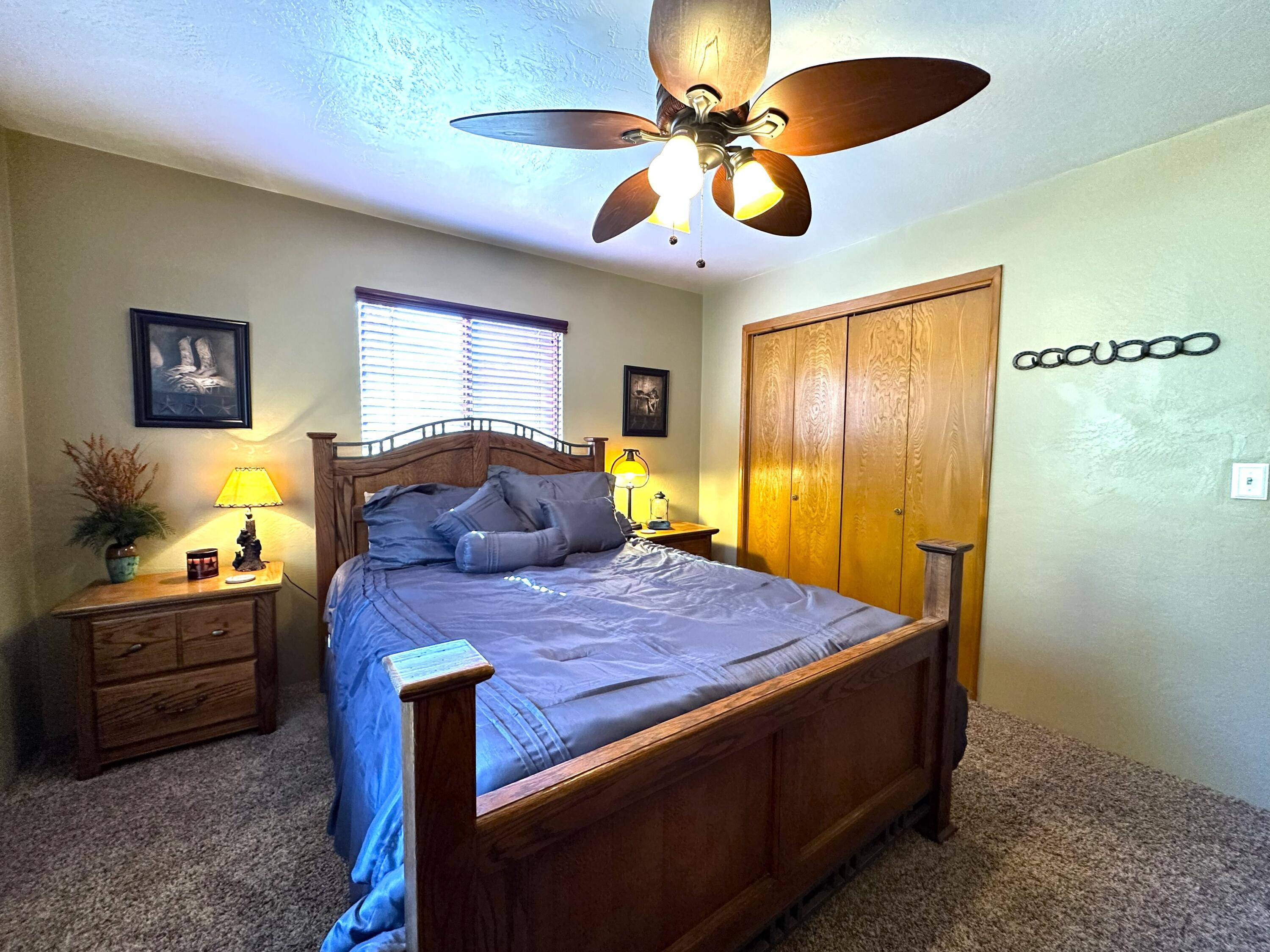 44127 Pine Flat Dr, California Hot Springs, CA 93207