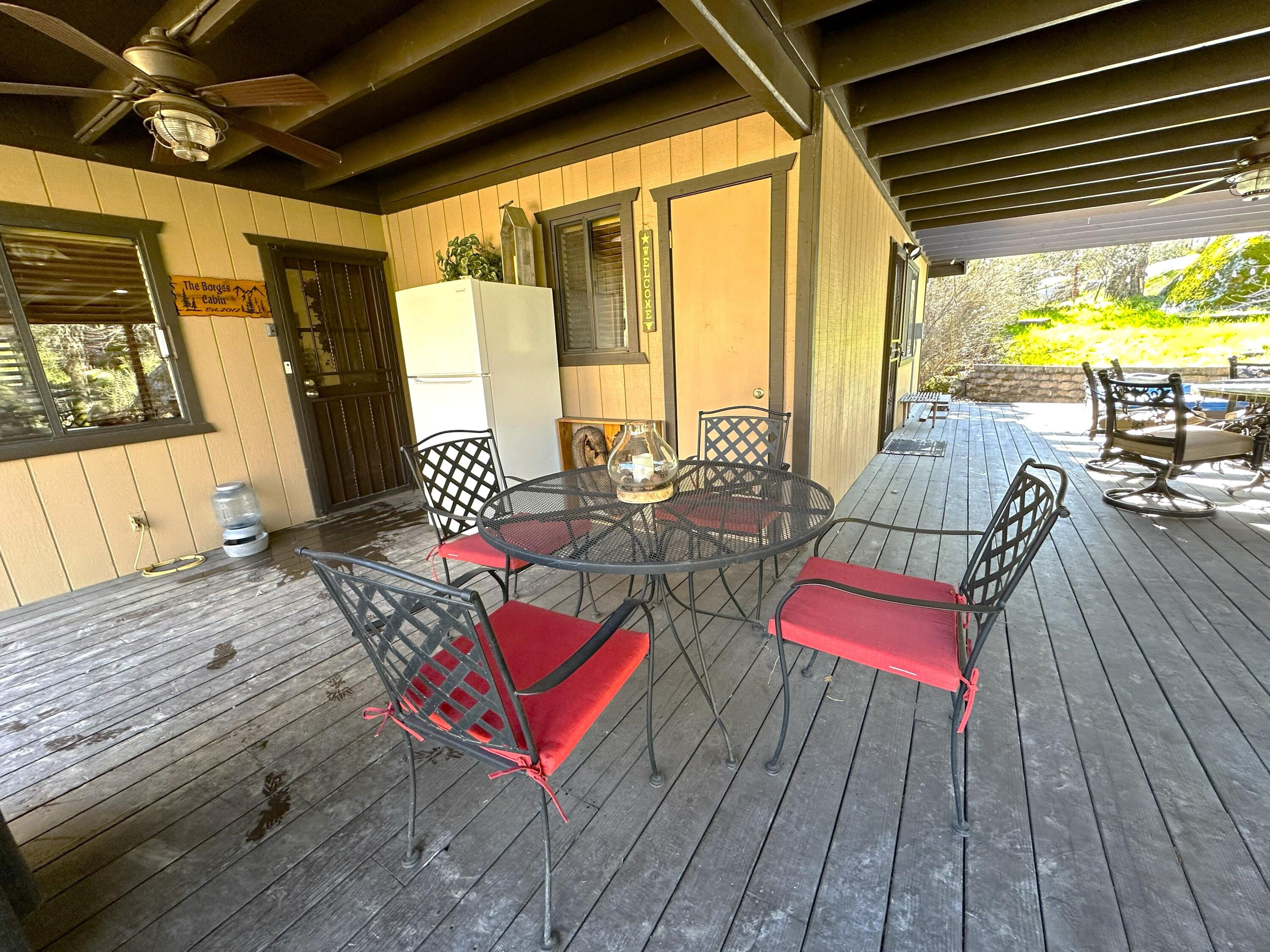 44127 Pine Flat Dr, California Hot Springs, CA 93207
