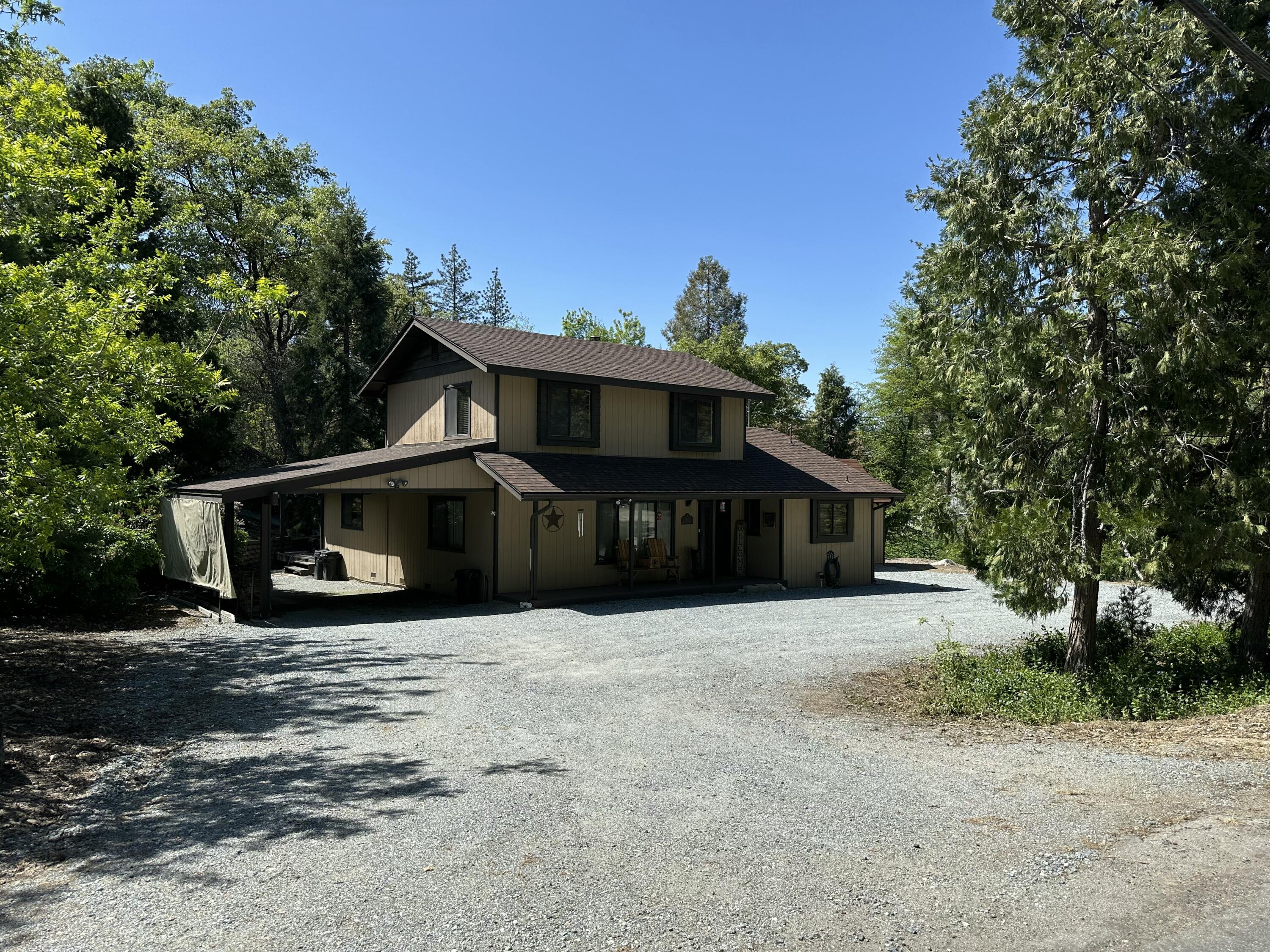 44127 Pine Flat Dr, California Hot Springs, CA 93207