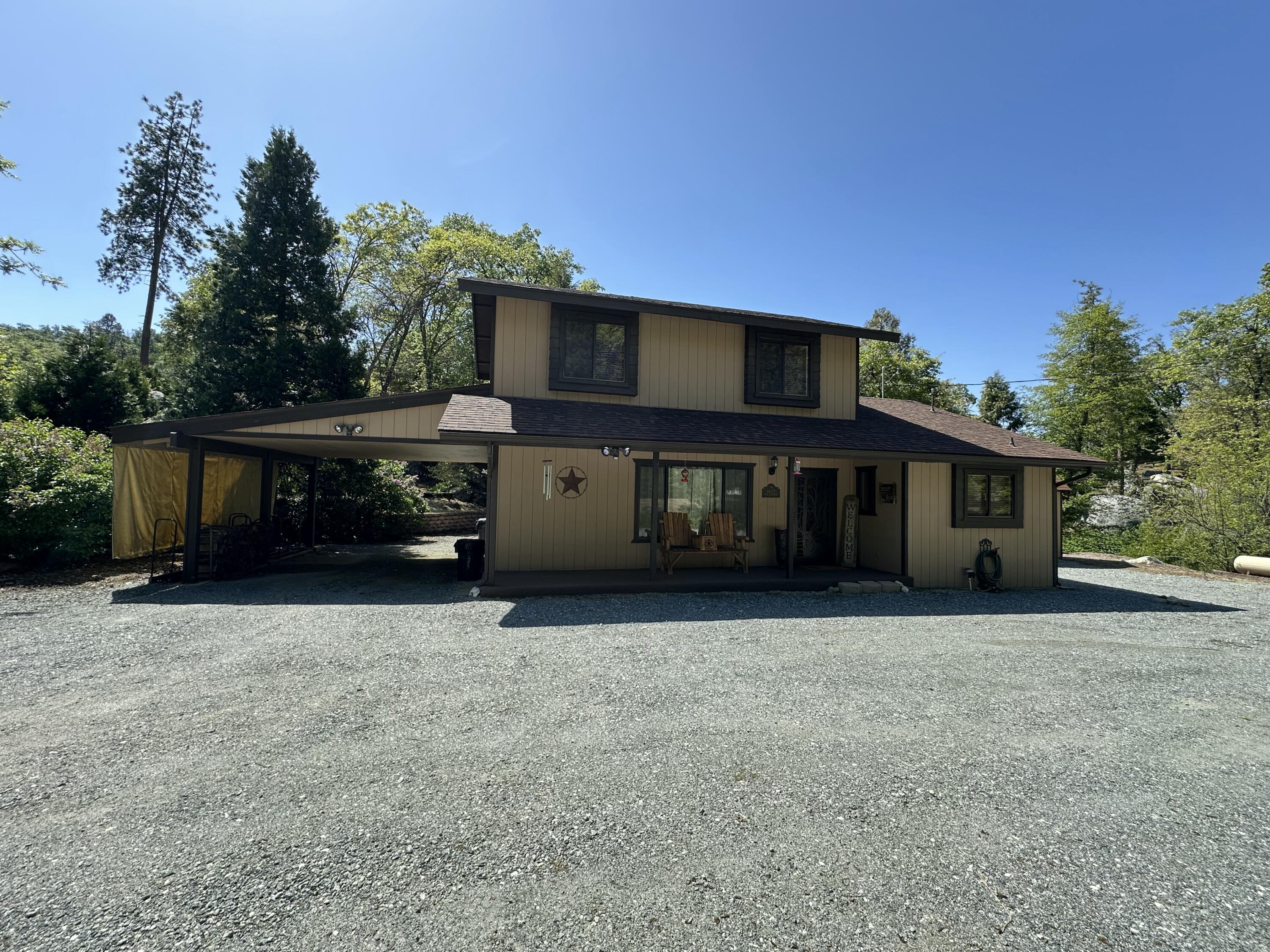 44127 Pine Flat Dr, California Hot Springs, CA 93207