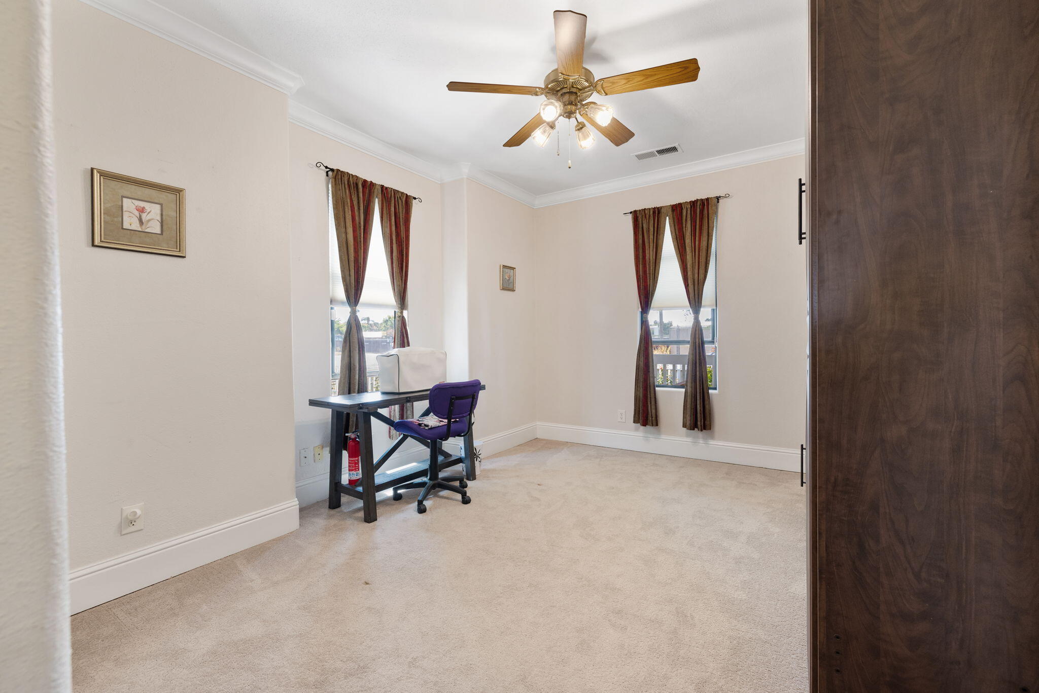 303 N E St, Exeter, CA 93221
