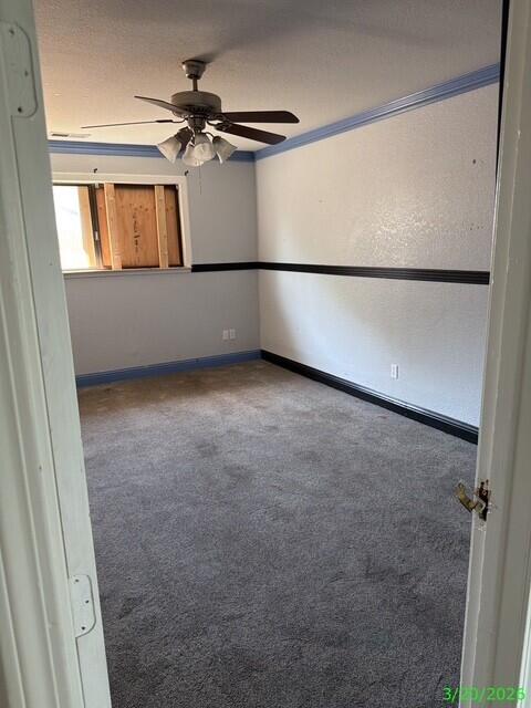 511 N Chinowth St, Visalia, CA 93291