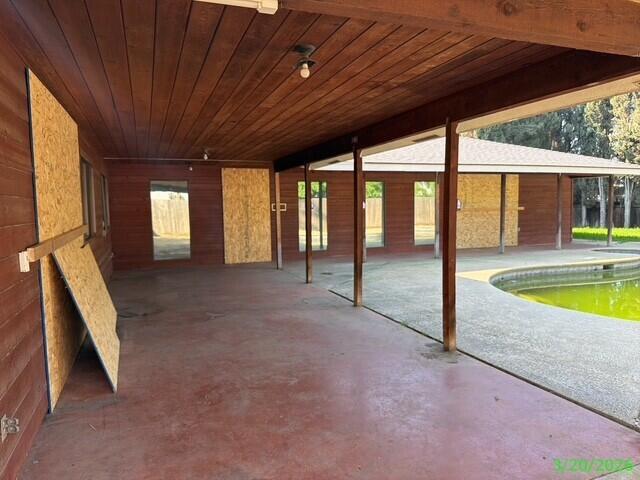 511 N Chinowth St, Visalia, CA 93291
