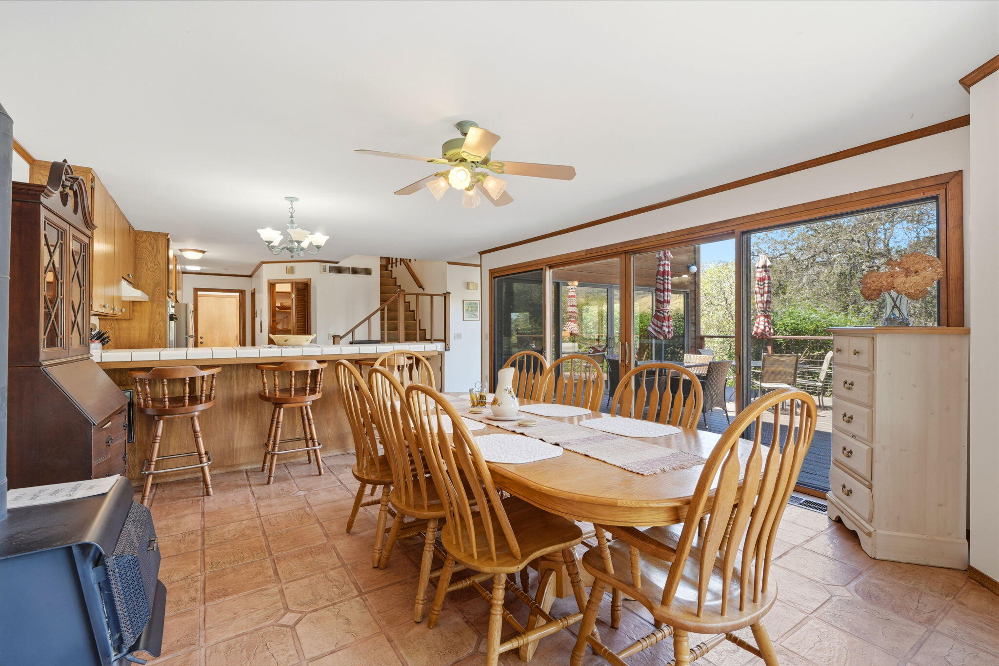 39951 B Pierce Dr, Three Rivers, CA 93271