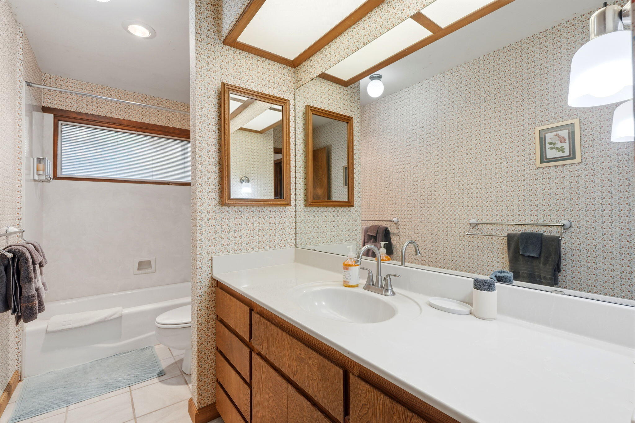 39951 B Pierce Dr, Three Rivers, CA 93271