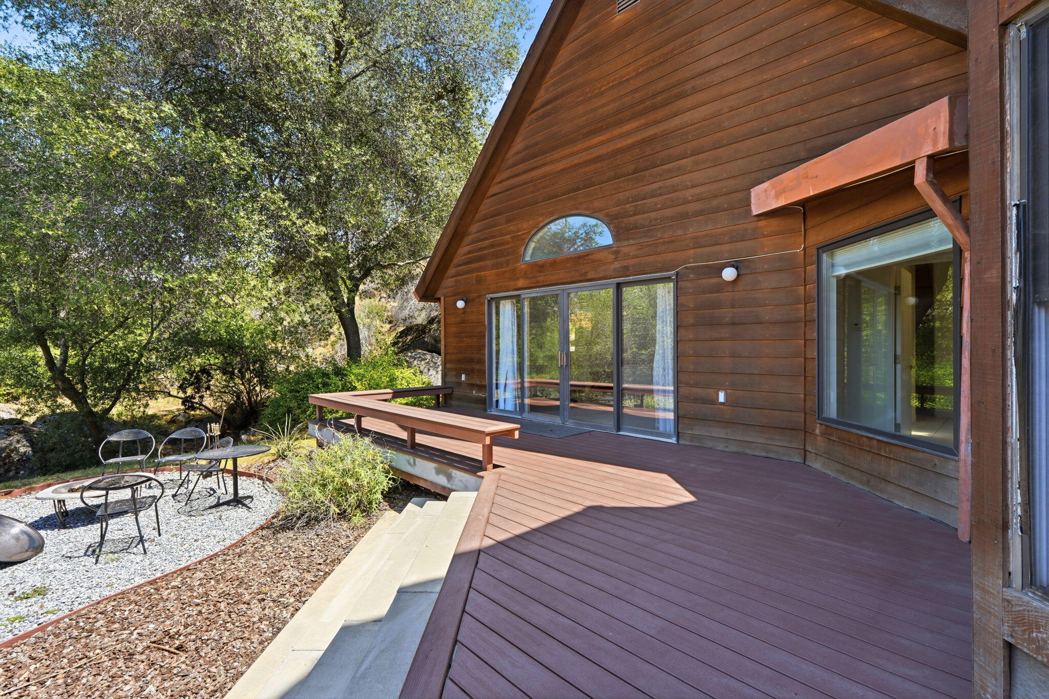 39951 B Pierce Dr, Three Rivers, CA 93271