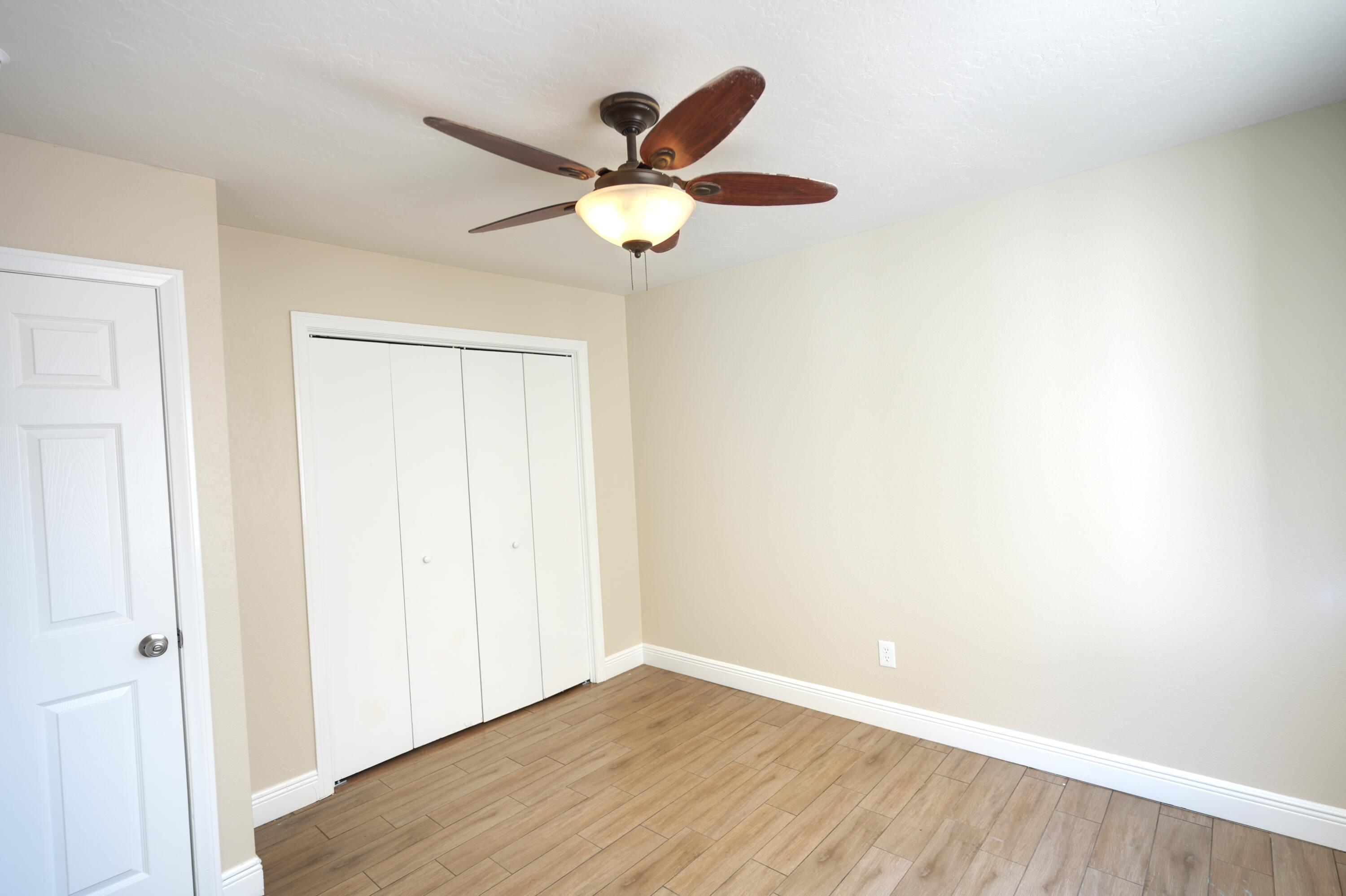 1159 Jamestown, Tulare, CA 93274
