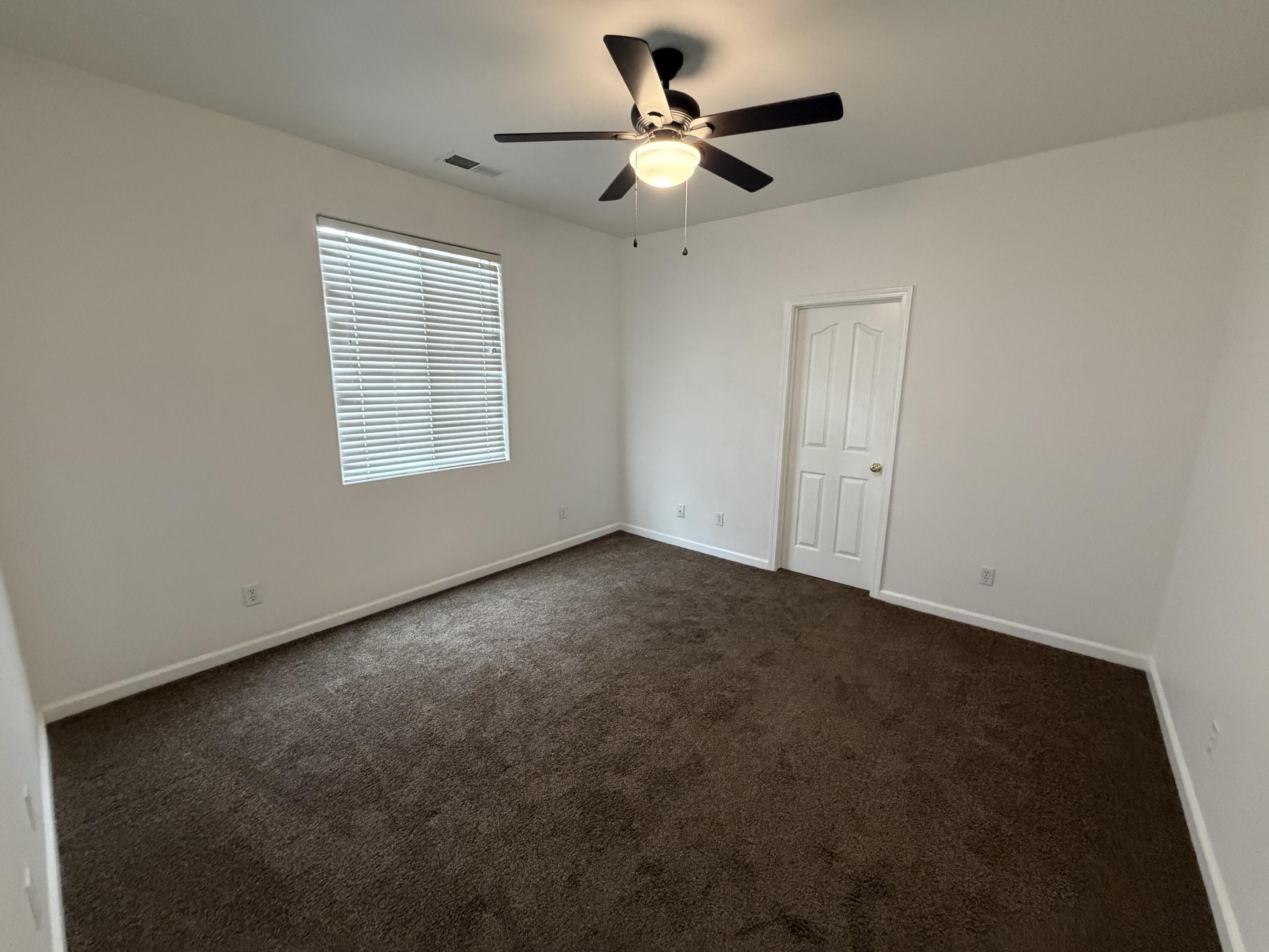 1155 Goble Ct, Tulare, CA 93274