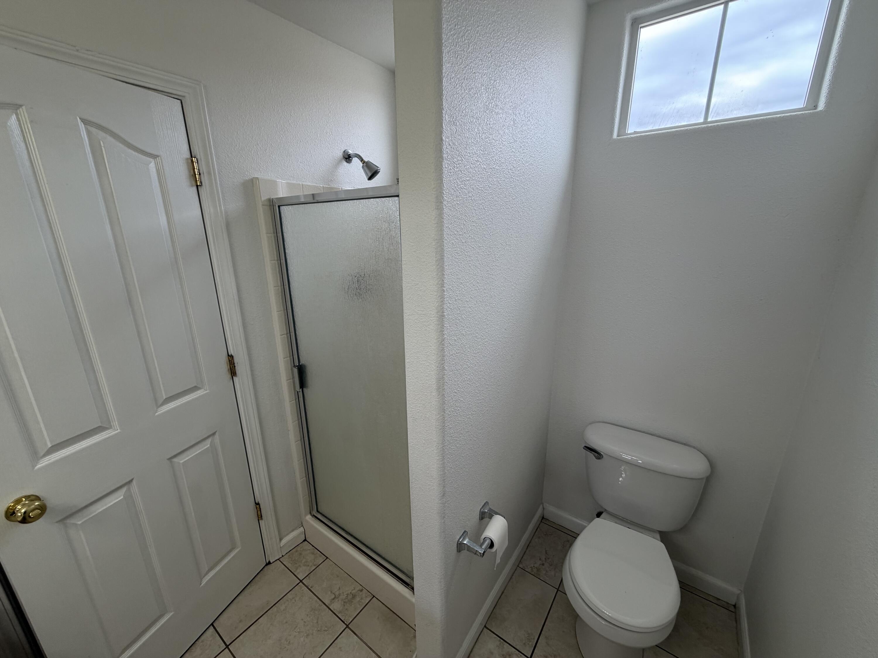 1155 Goble Ct, Tulare, CA 93274