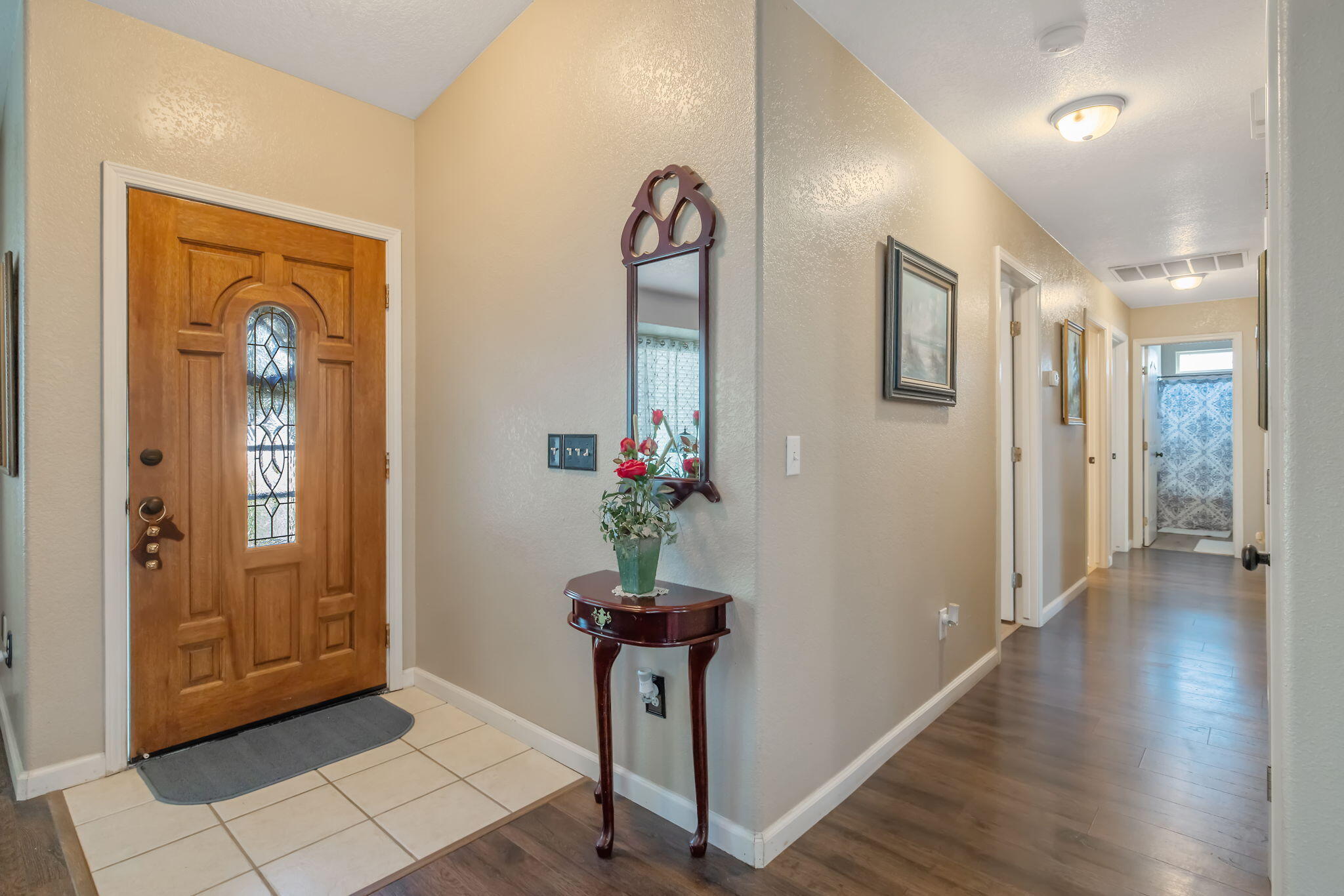 656 Glenn View Ct, Exeter, CA 93221