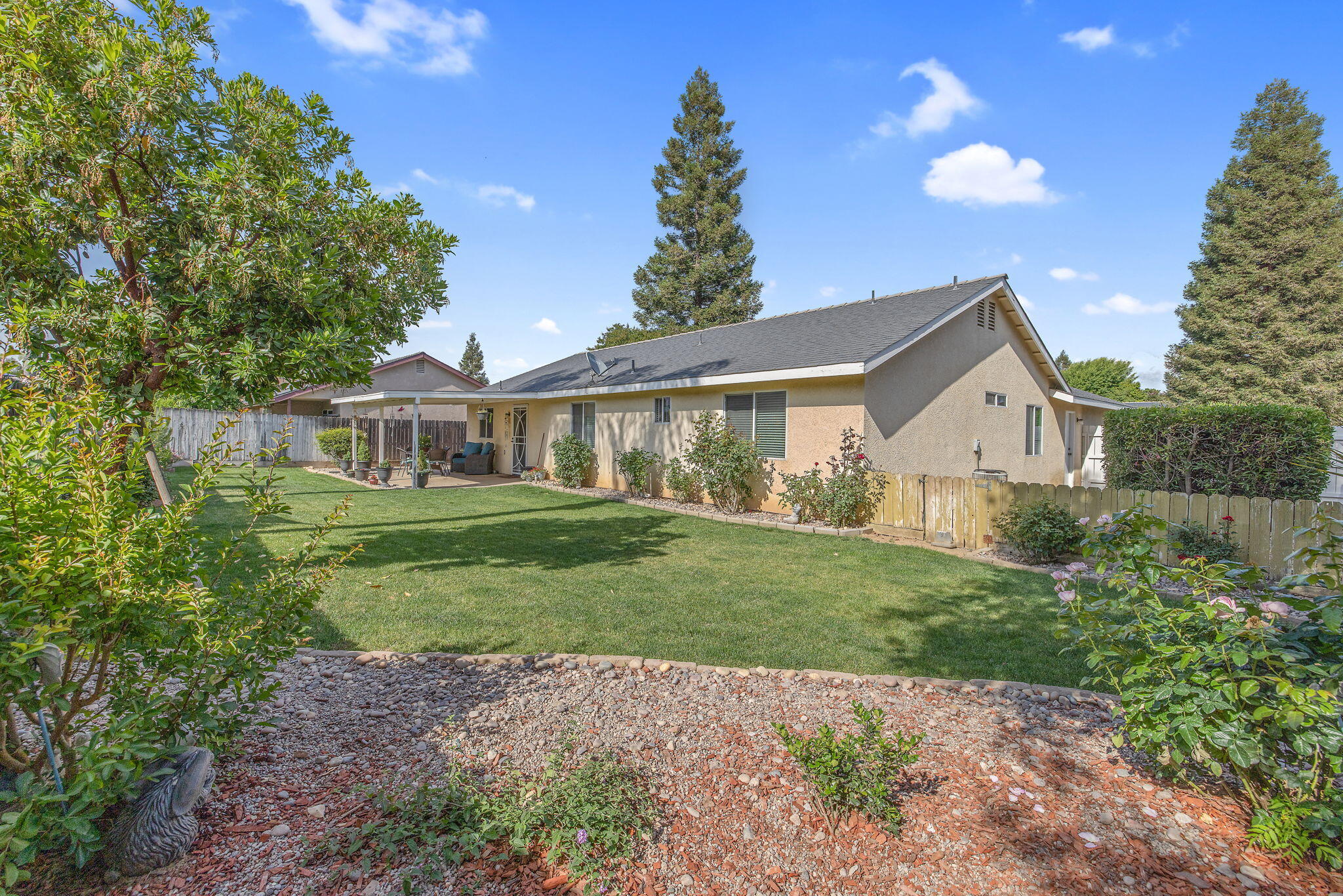 656 Glenn View Ct, Exeter, CA 93221