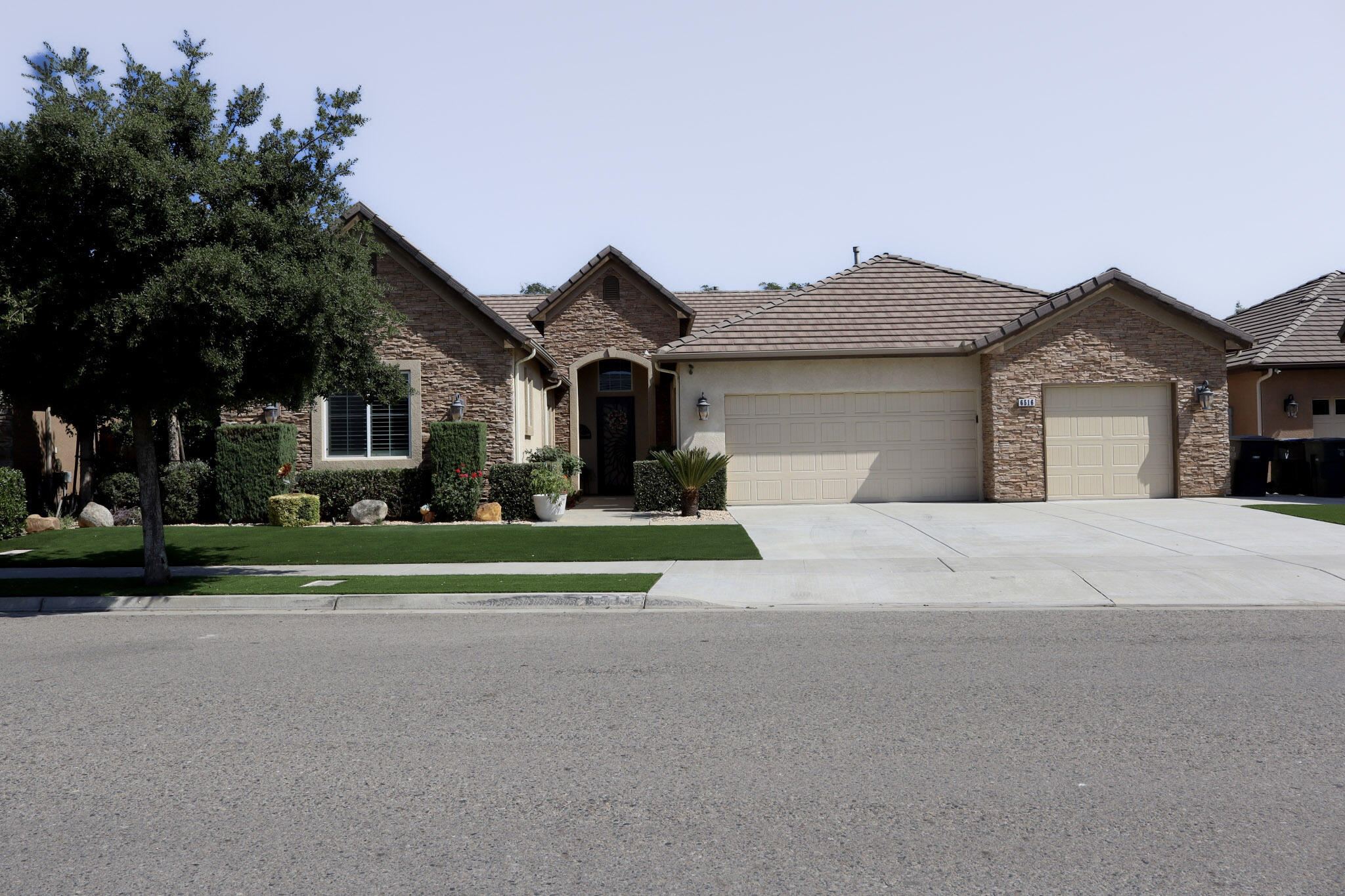 6516 W Wren Ave, Visalia, CA 93291