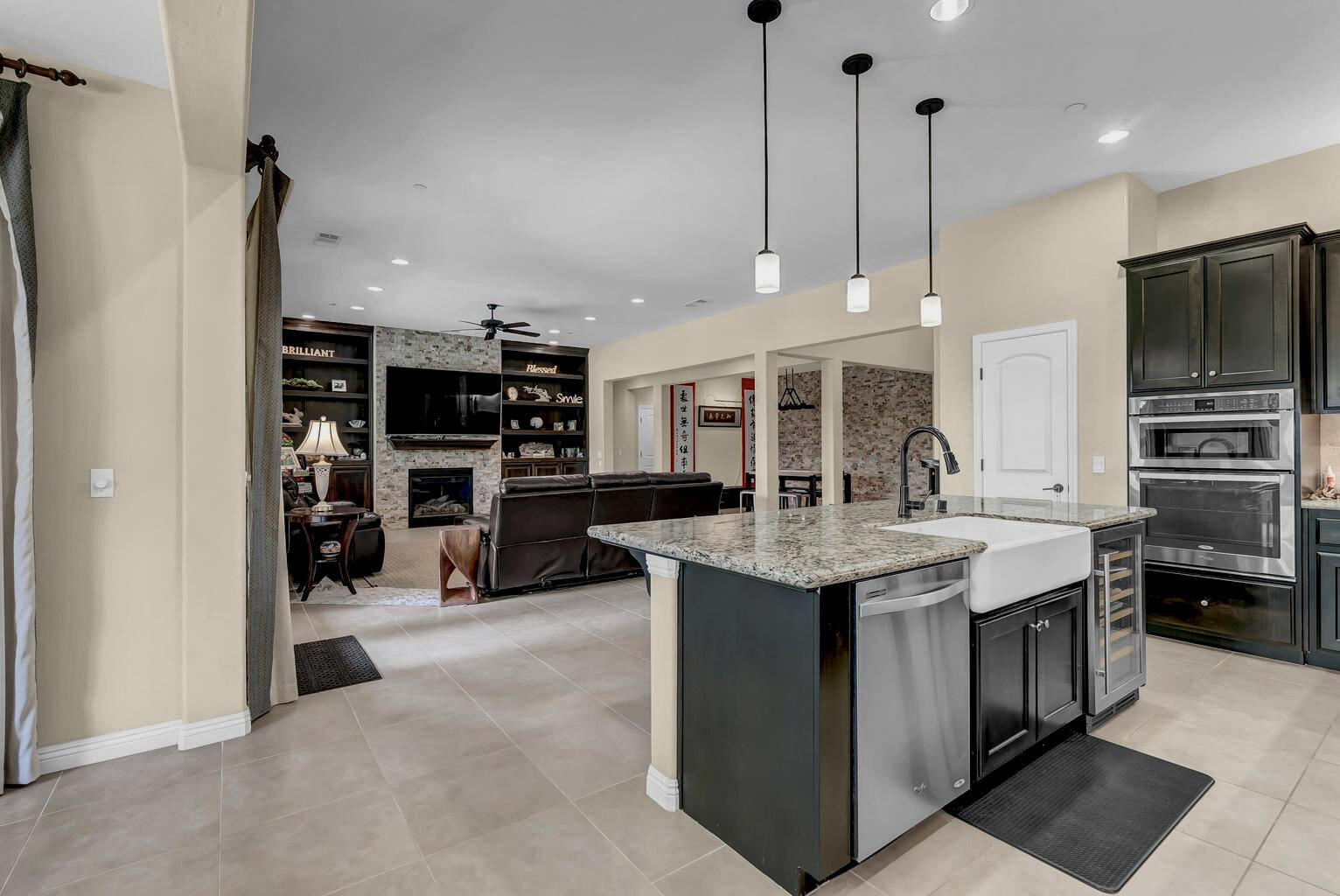 6516 W Wren Ave, Visalia, CA 93291