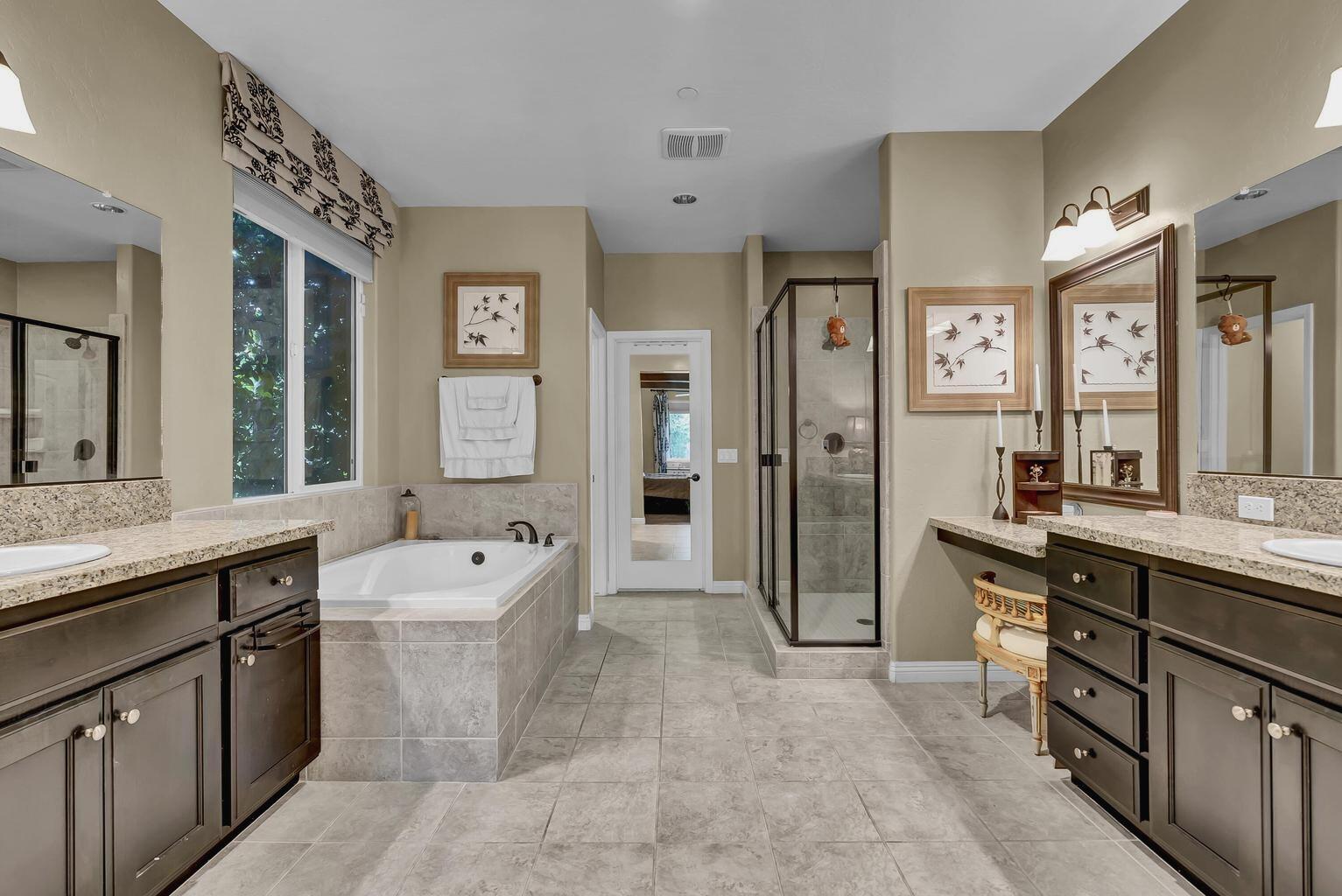 6516 W Wren Ave, Visalia, CA 93291
