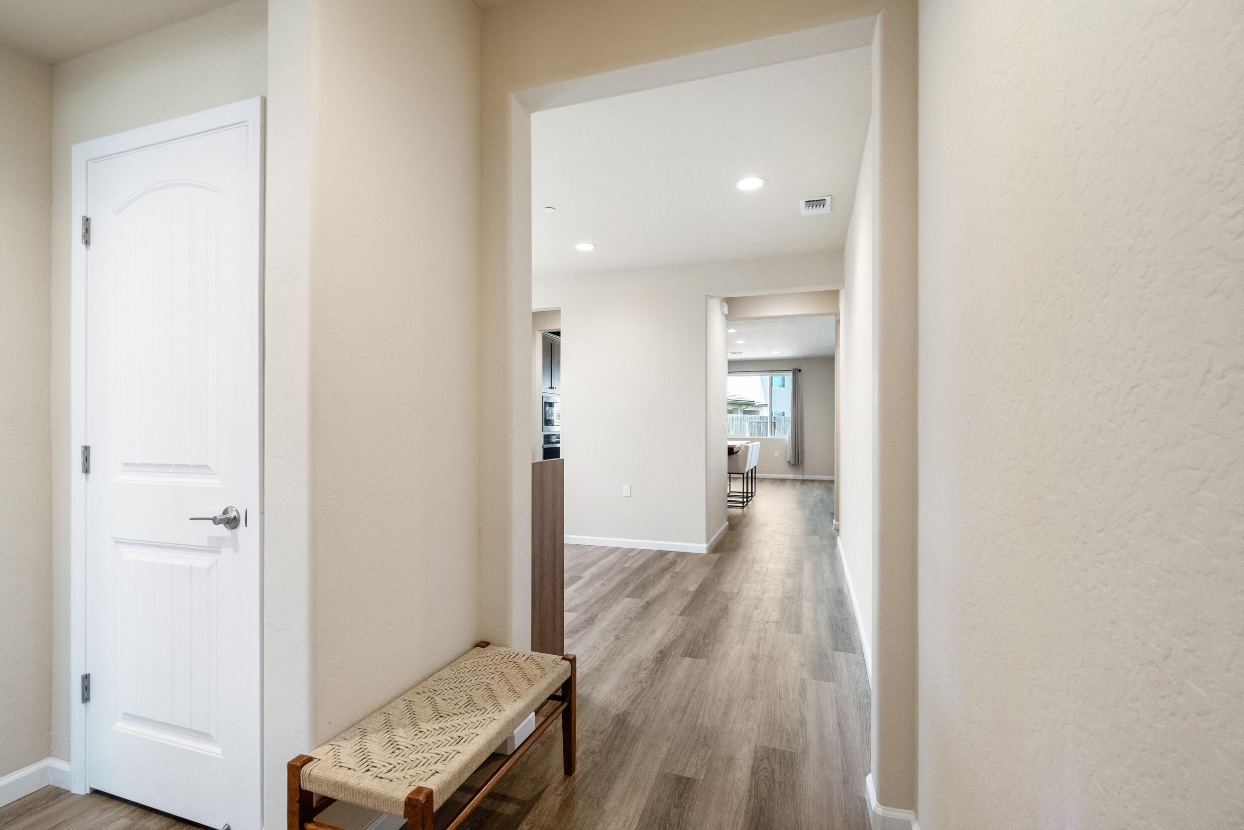 2203 N Laverne Ave, Fresno, CA 93727