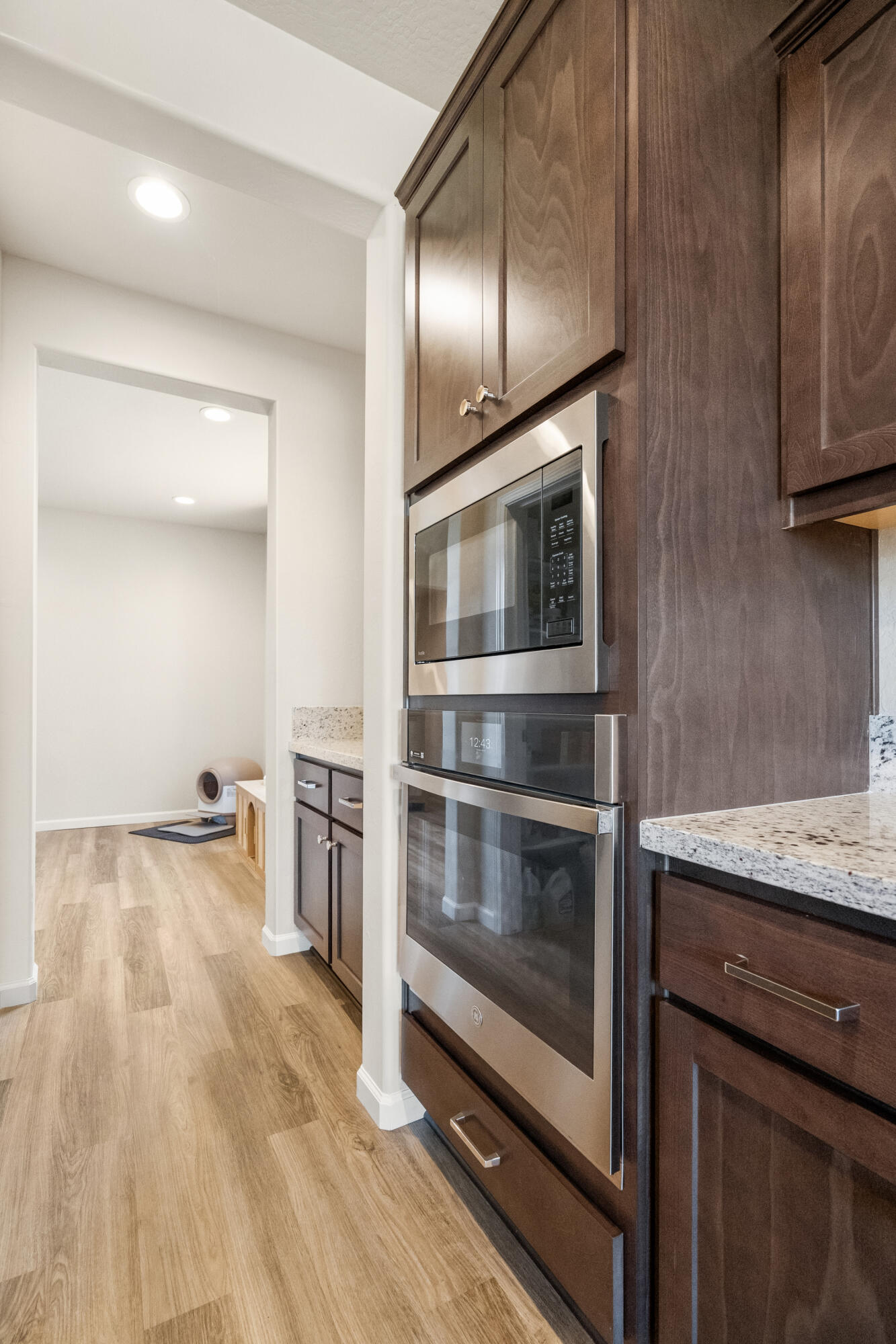 2203 N Laverne Ave, Fresno, CA 93727