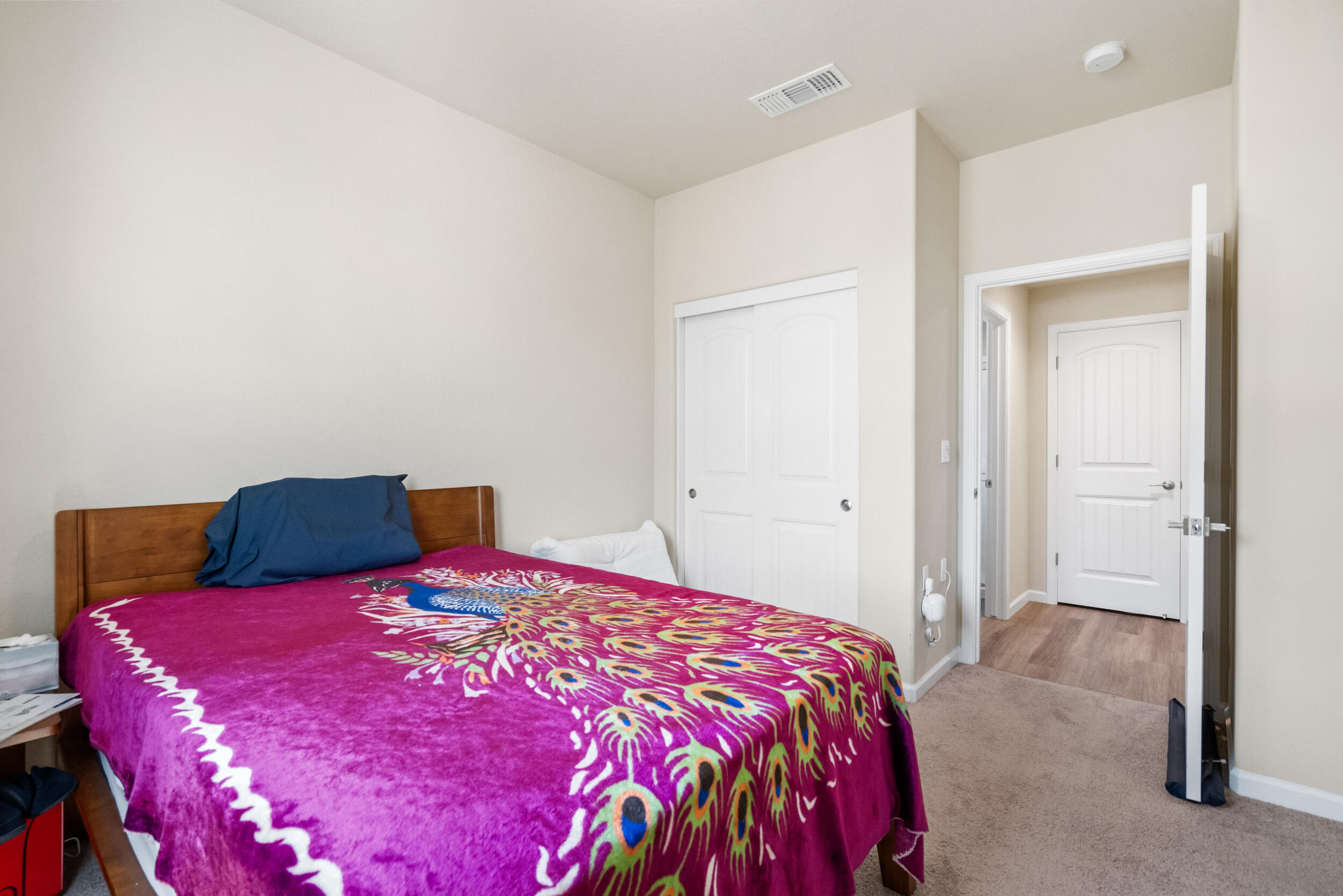 2203 N Laverne Ave, Fresno, CA 93727