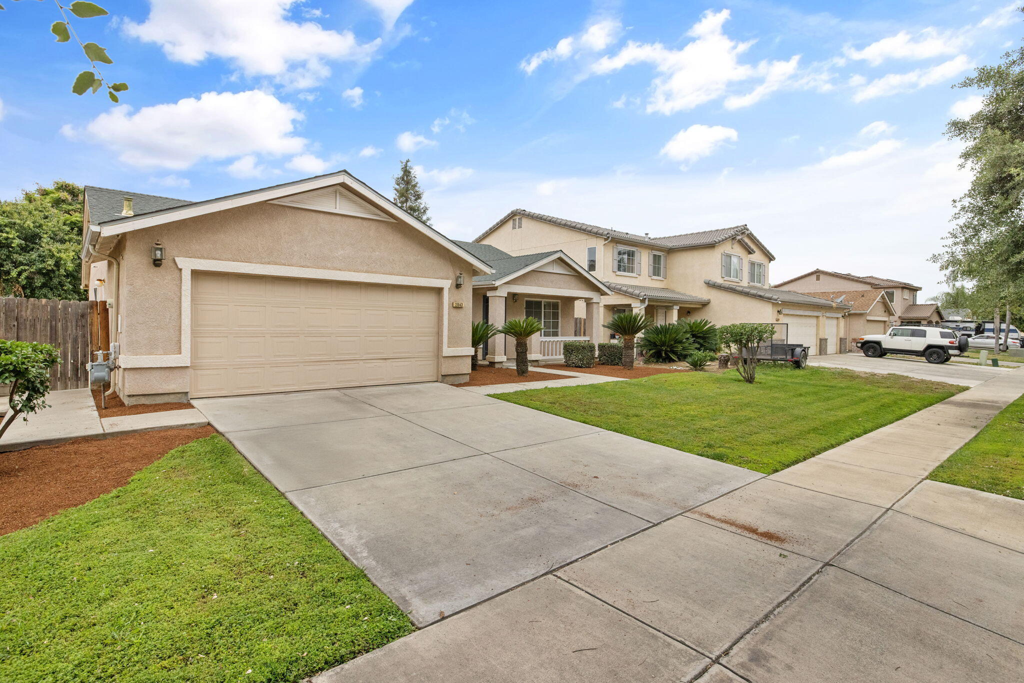 2843 W Brooke Ave, Visalia, CA 93291