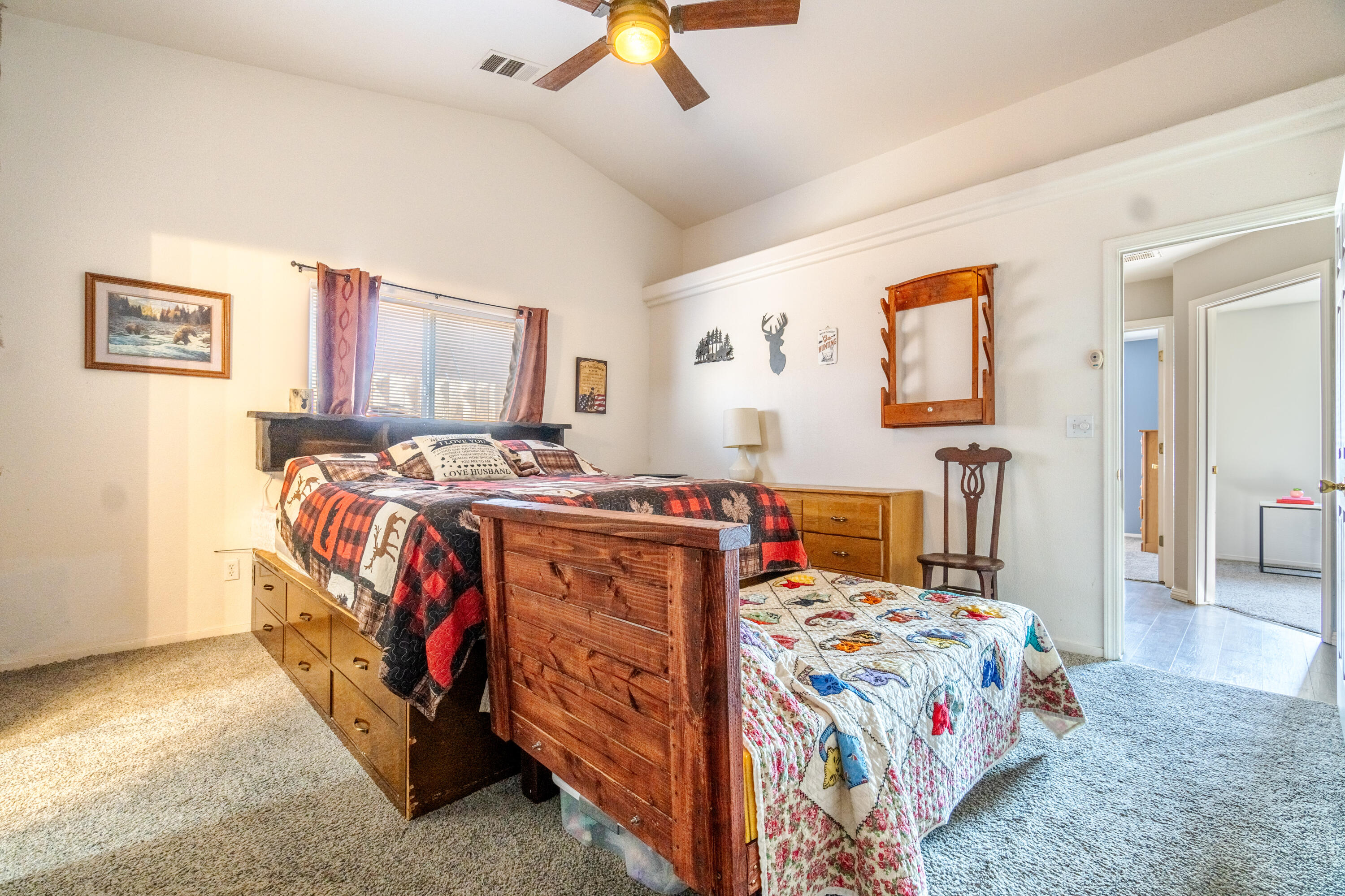 1328 N Salisbury St, Porterville, CA 93257