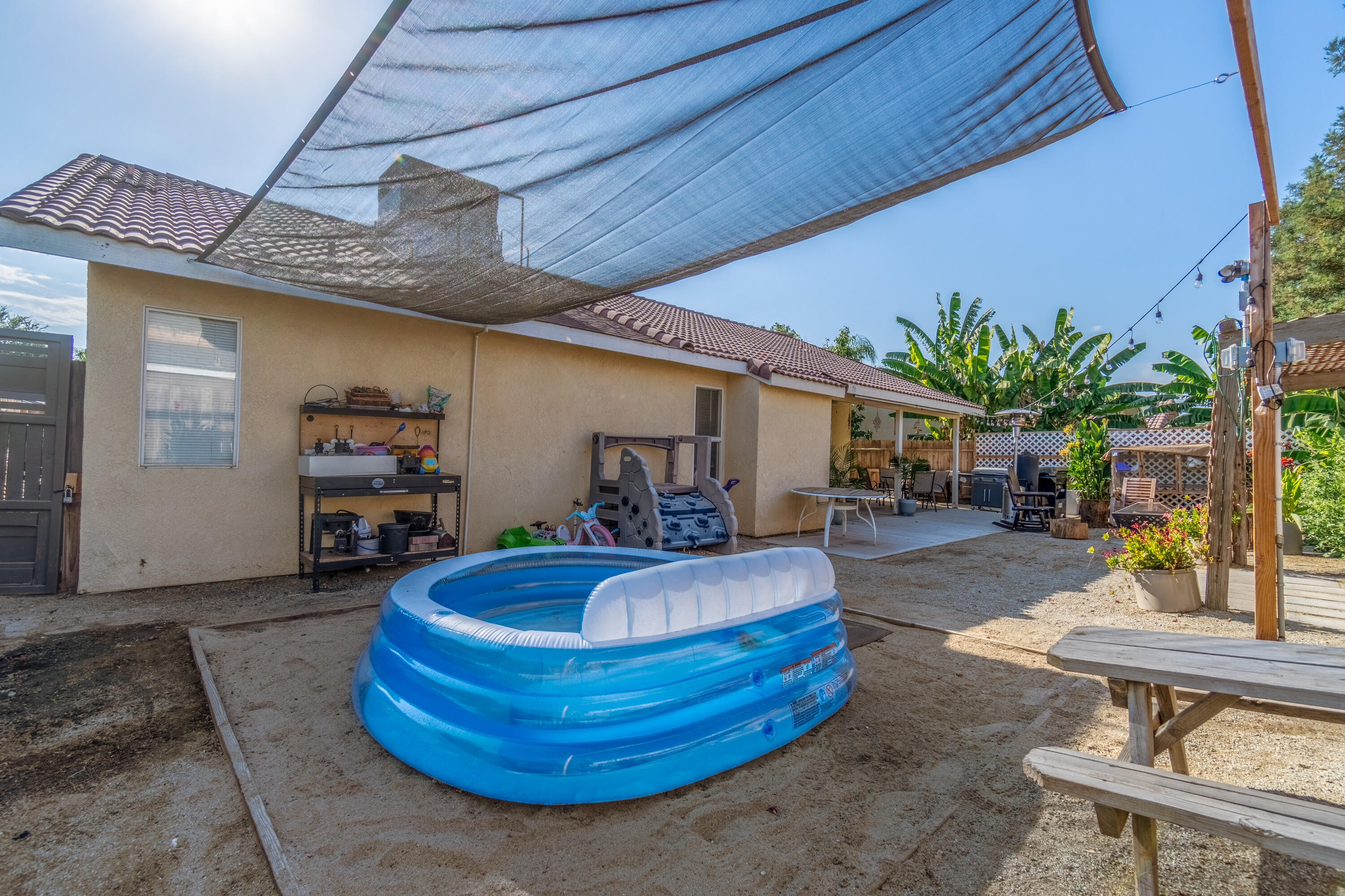 1328 N Salisbury St, Porterville, CA 93257