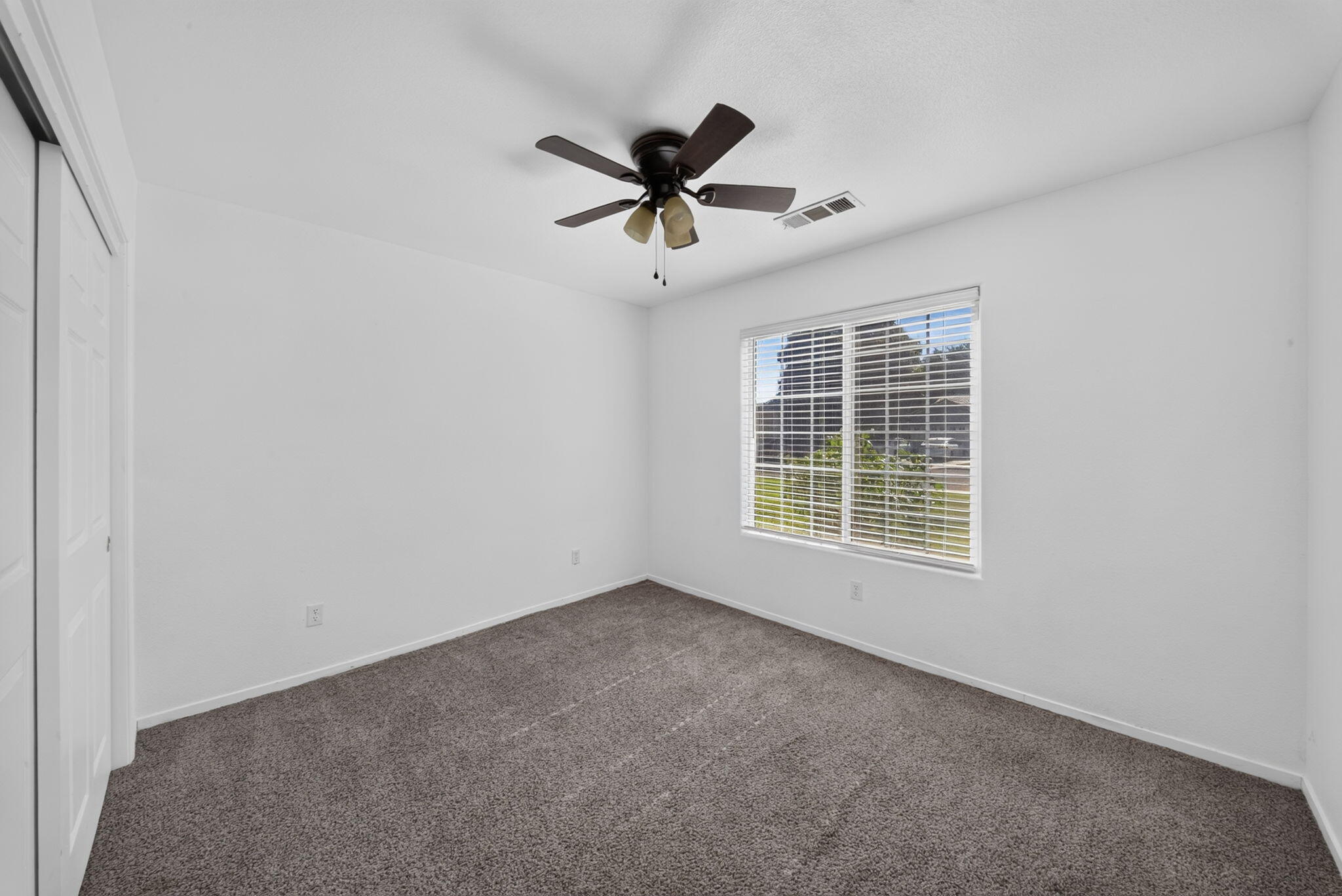 1328 N Salisbury St, Porterville, CA 93257