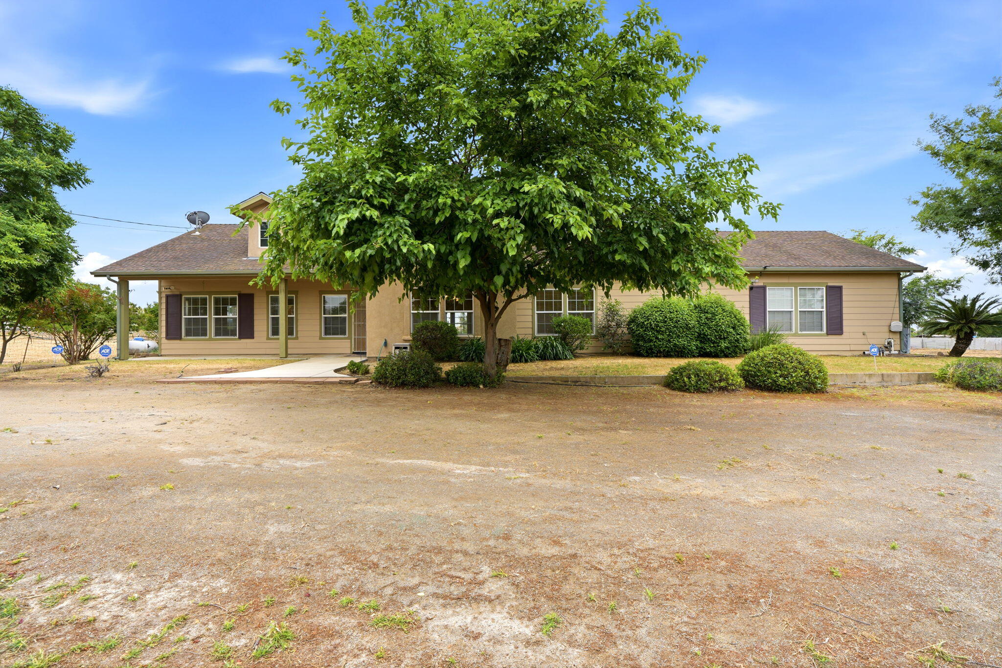 25310 Avenue 212, Lindsay, CA 93247