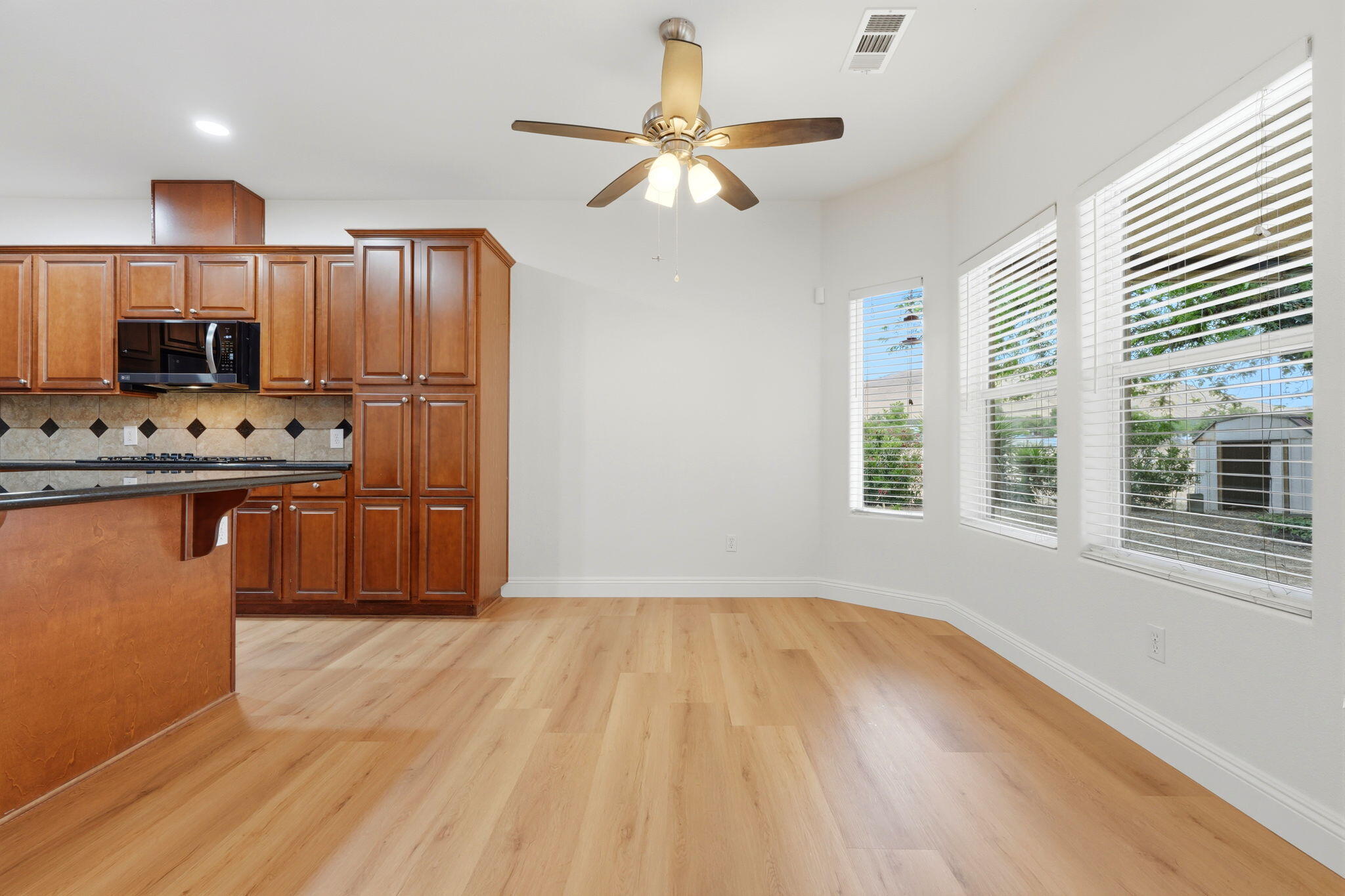 25310 Avenue 212, Lindsay, CA 93247
