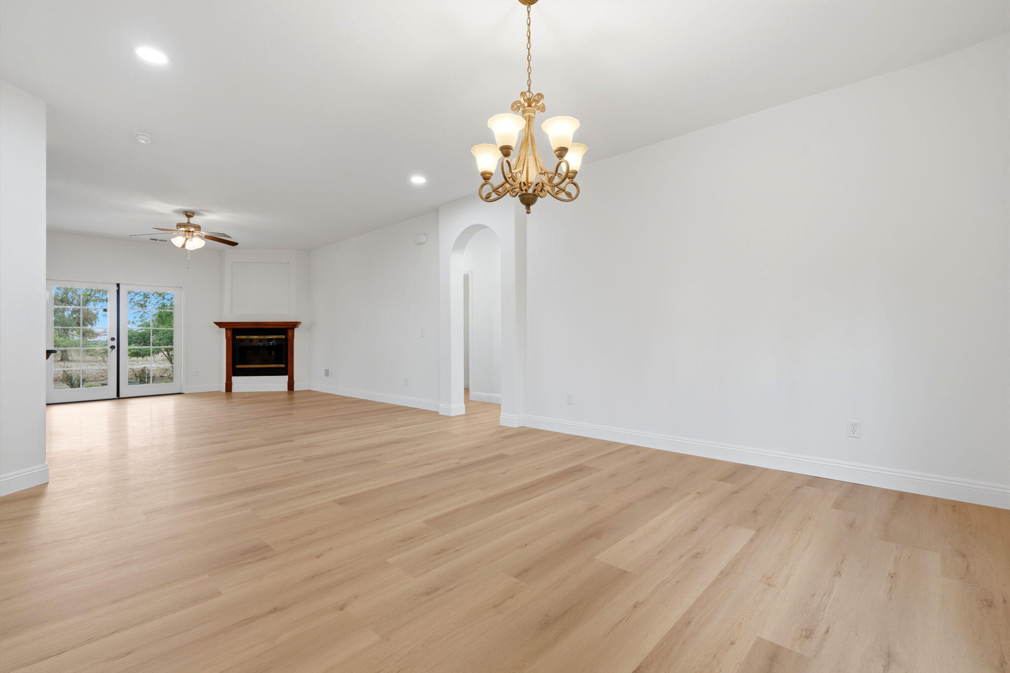 25310 Avenue 212, Lindsay, CA 93247