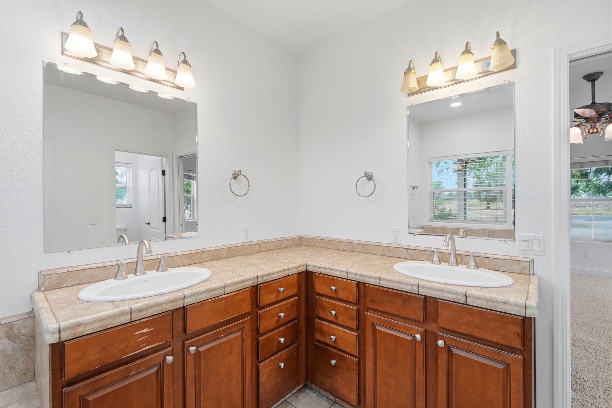 25310 Avenue 212, Lindsay, CA 93247