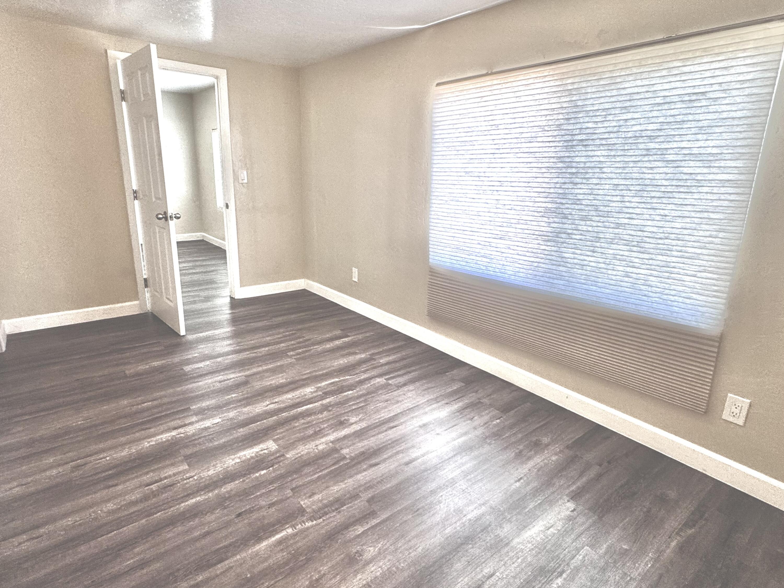 13936 Front St, Armona, CA 93202