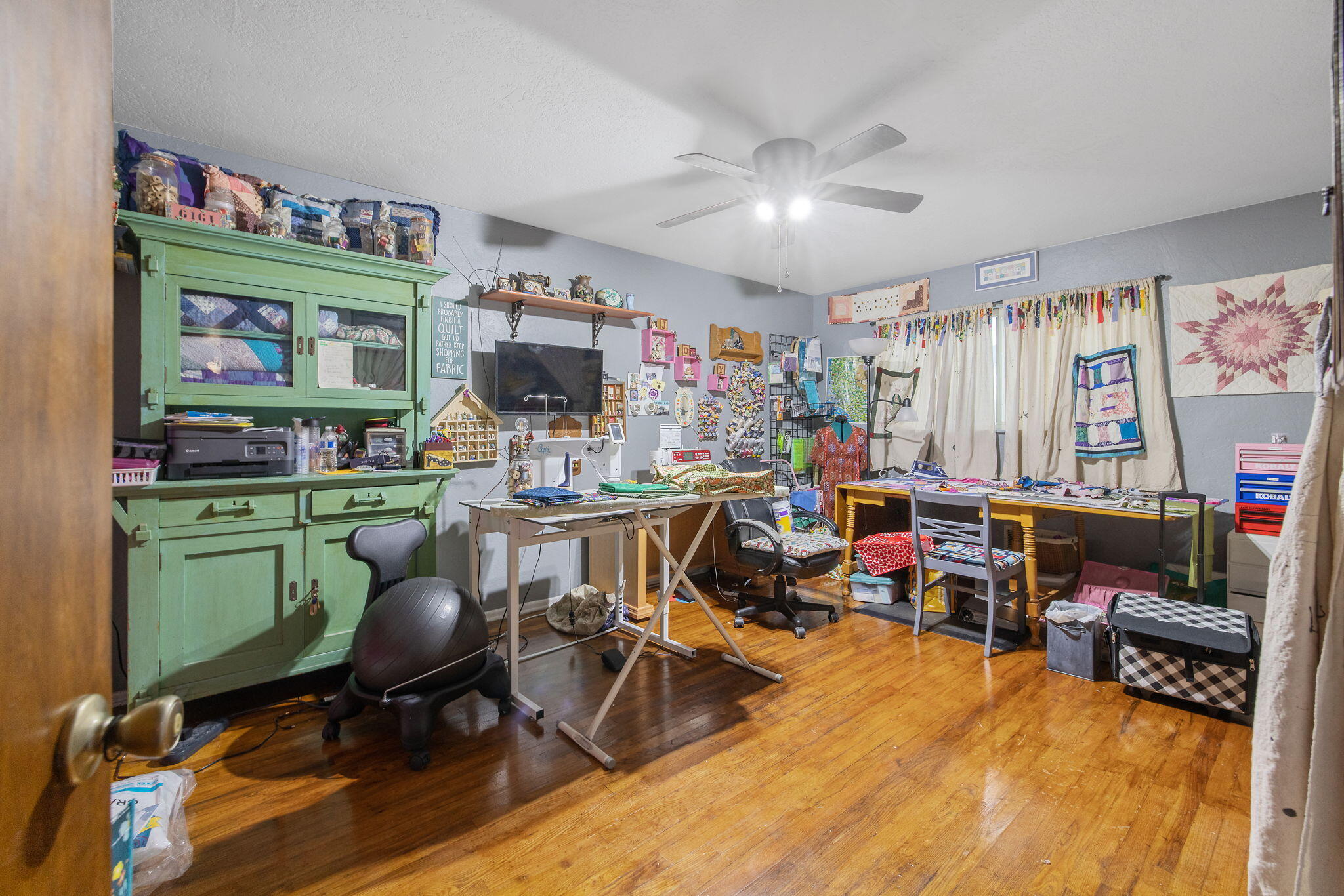 309 N Lane St, Tulare, CA 93274