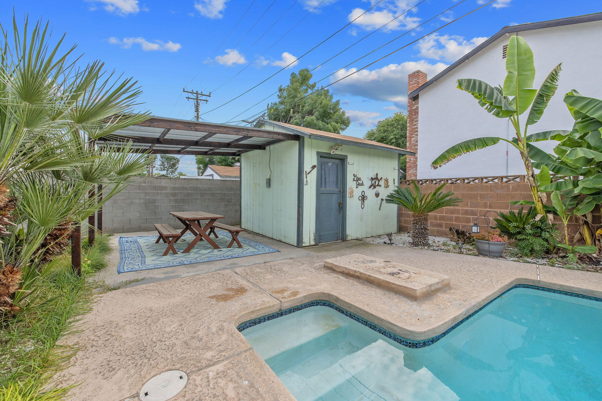 309 N Lane St, Tulare, CA 93274