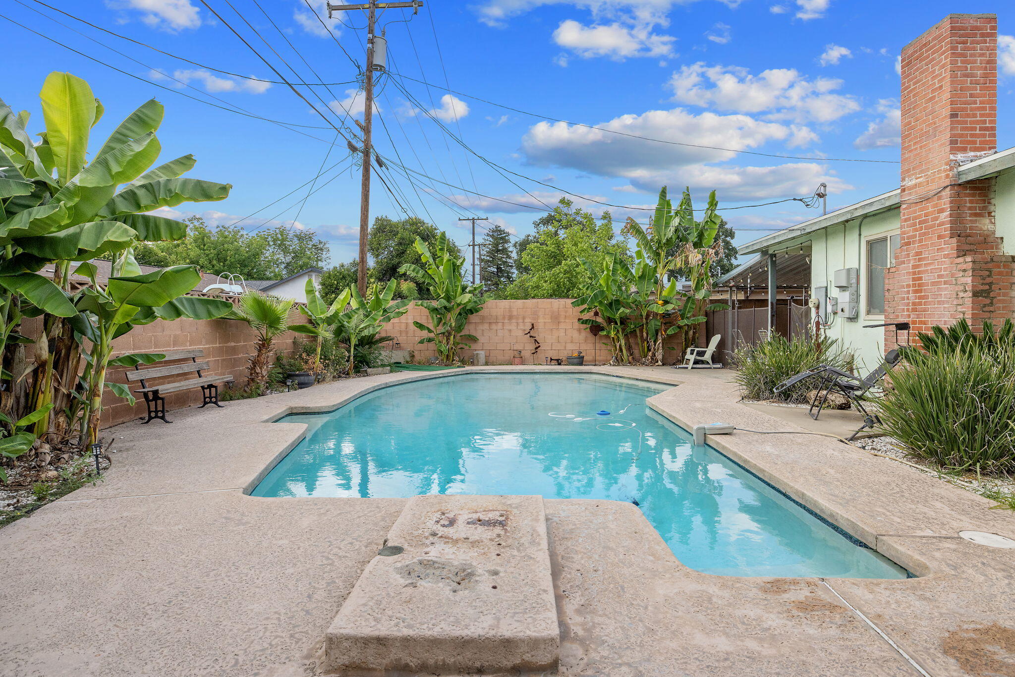 309 N Lane St, Tulare, CA 93274