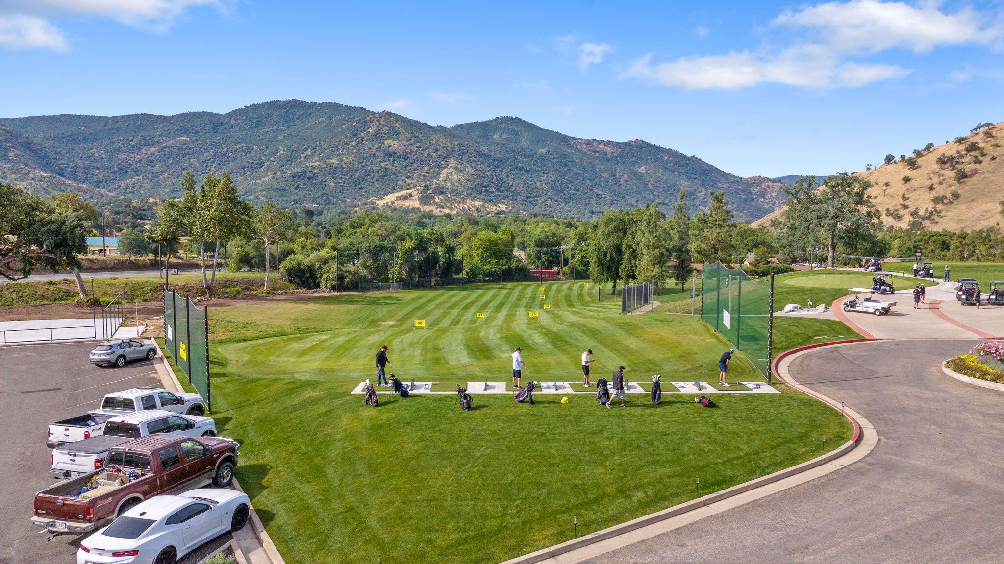41117 Sierra Dr, Three Rivers, CA 93271