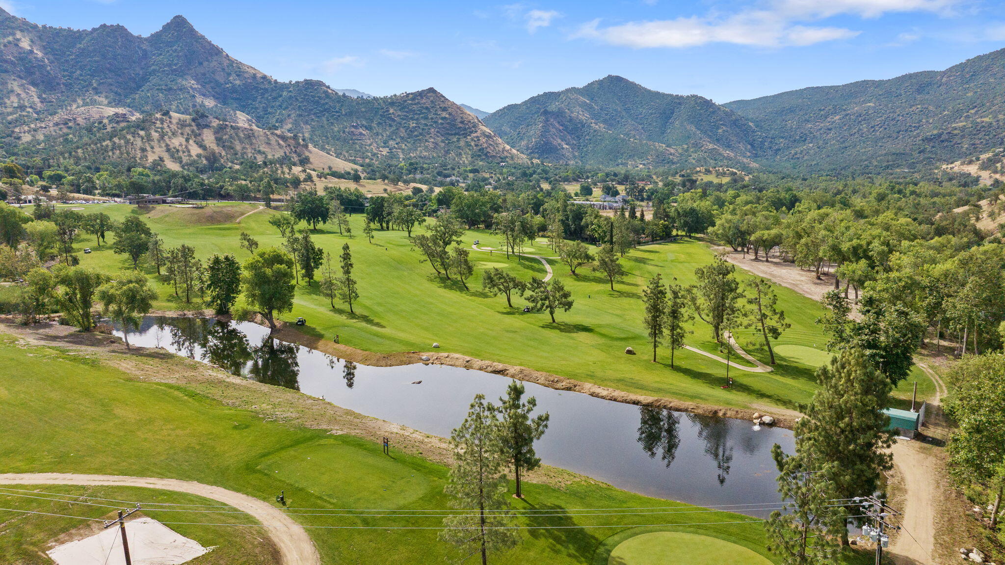 41117 Sierra Dr, Three Rivers, CA 93271