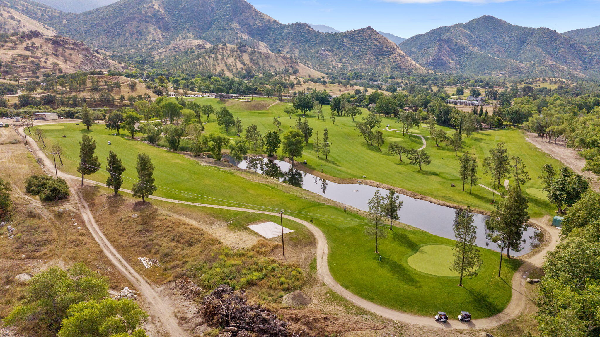 41117 Sierra Dr, Three Rivers, CA 93271